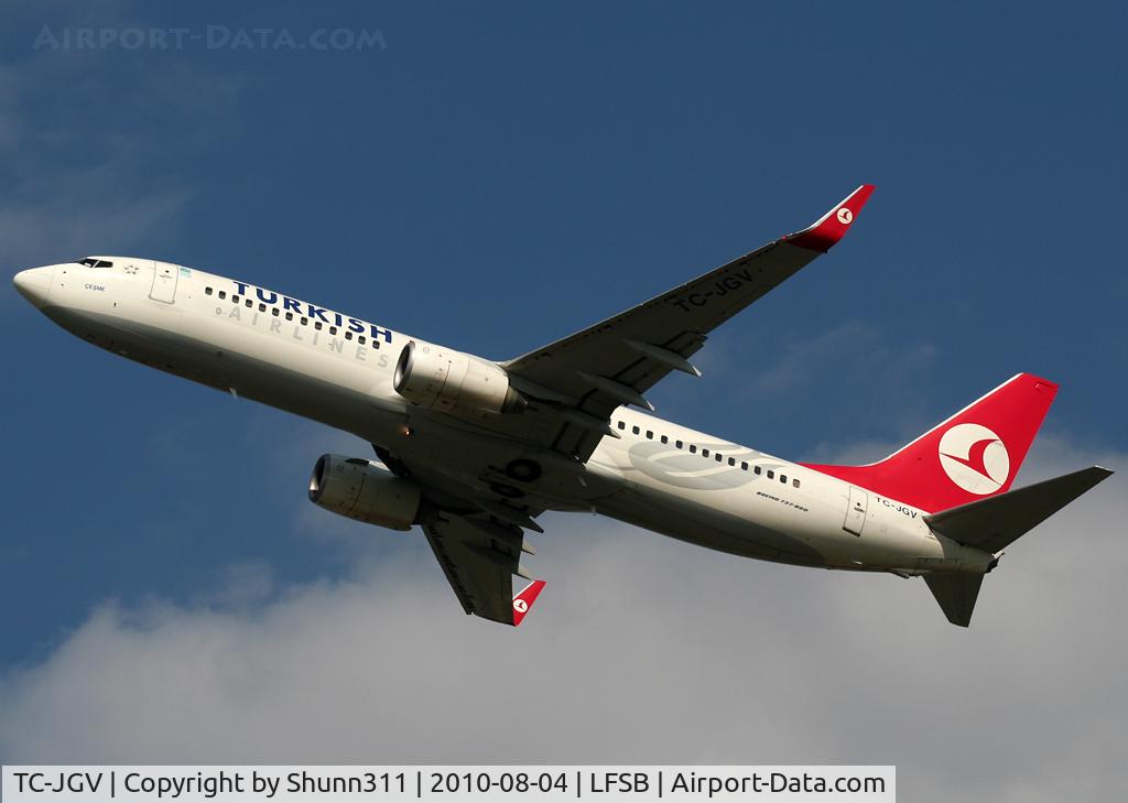 TC-JGV, 2006 Boeing 737-8F2 C/N 34419, Taking off rwy 34