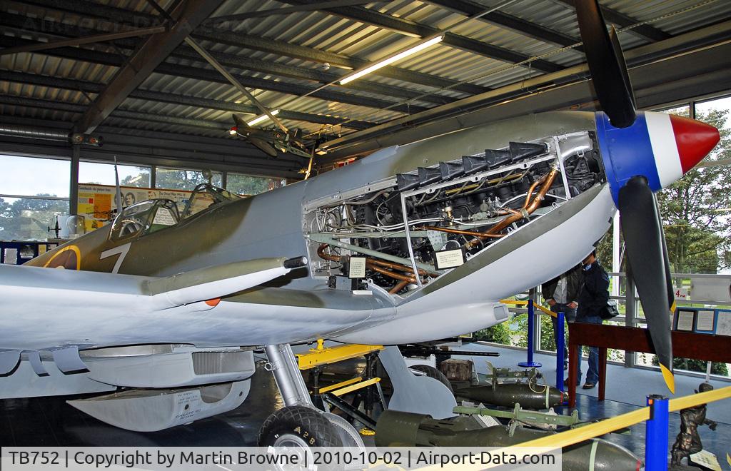 TB752, Supermarine 361 Spitfire LF.XVIe C/N CBAF.IX.4113, SPITFIRE MK XVI (LF) TYPE 361