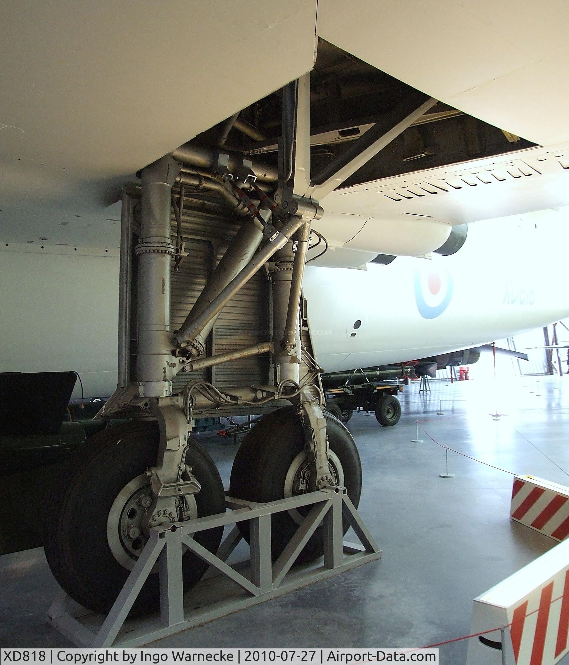 XD818, 1956 Vickers Valiant BK.1 C/N Not Found XD875, Vickers Valiant BK1 at the RAF Museum, Cosford