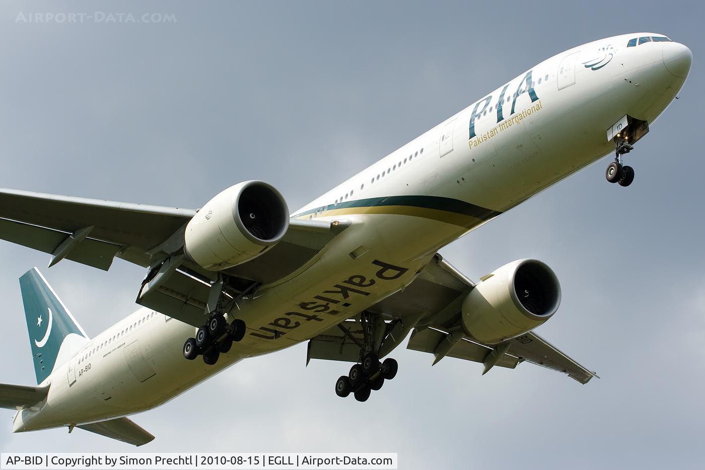 AP-BID, 2008 Boeing 777-340/ER C/N 33780, AP-BID @ London Heathrow Airport