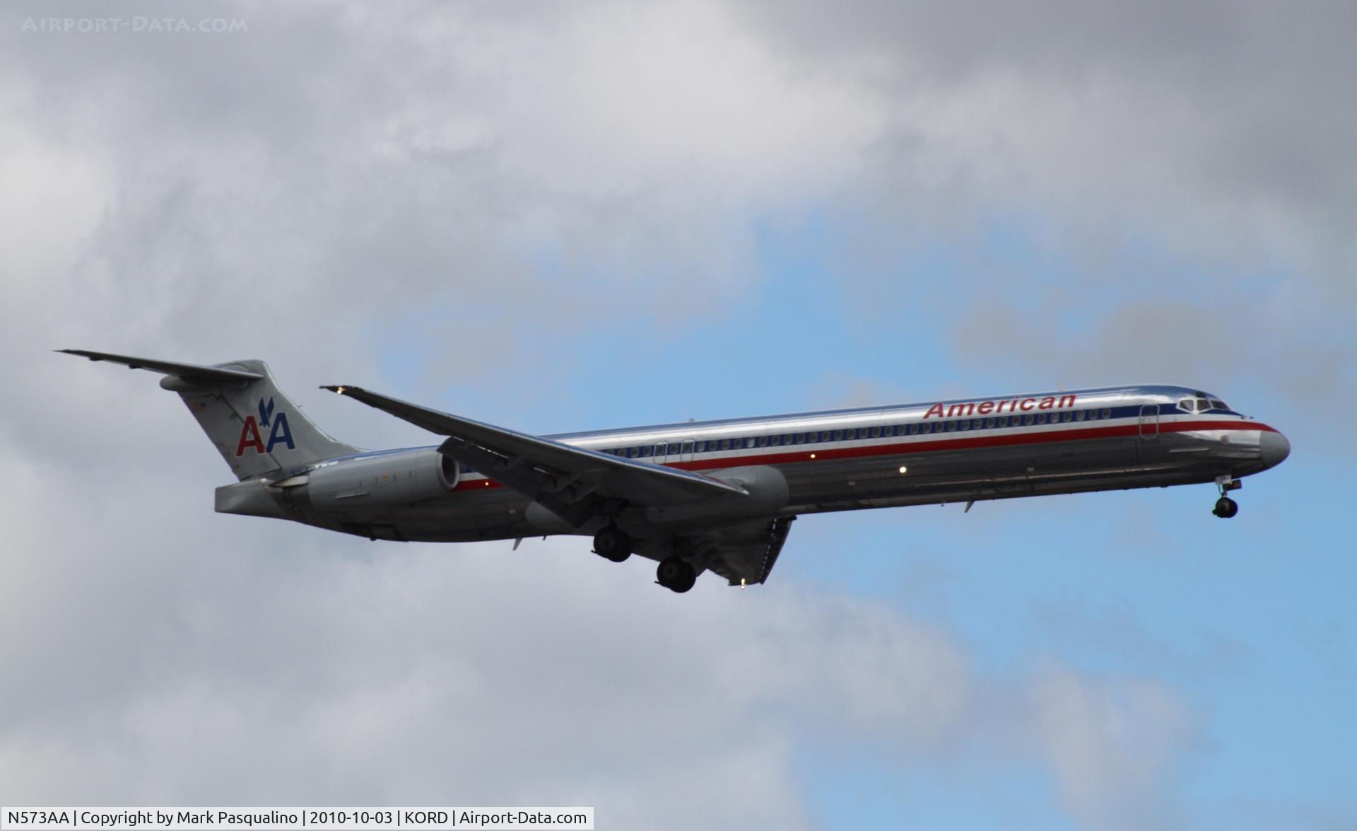 N573AA, 1991 McDonnell Douglas MD-82 (DC-9-82) C/N 53092, MD-82