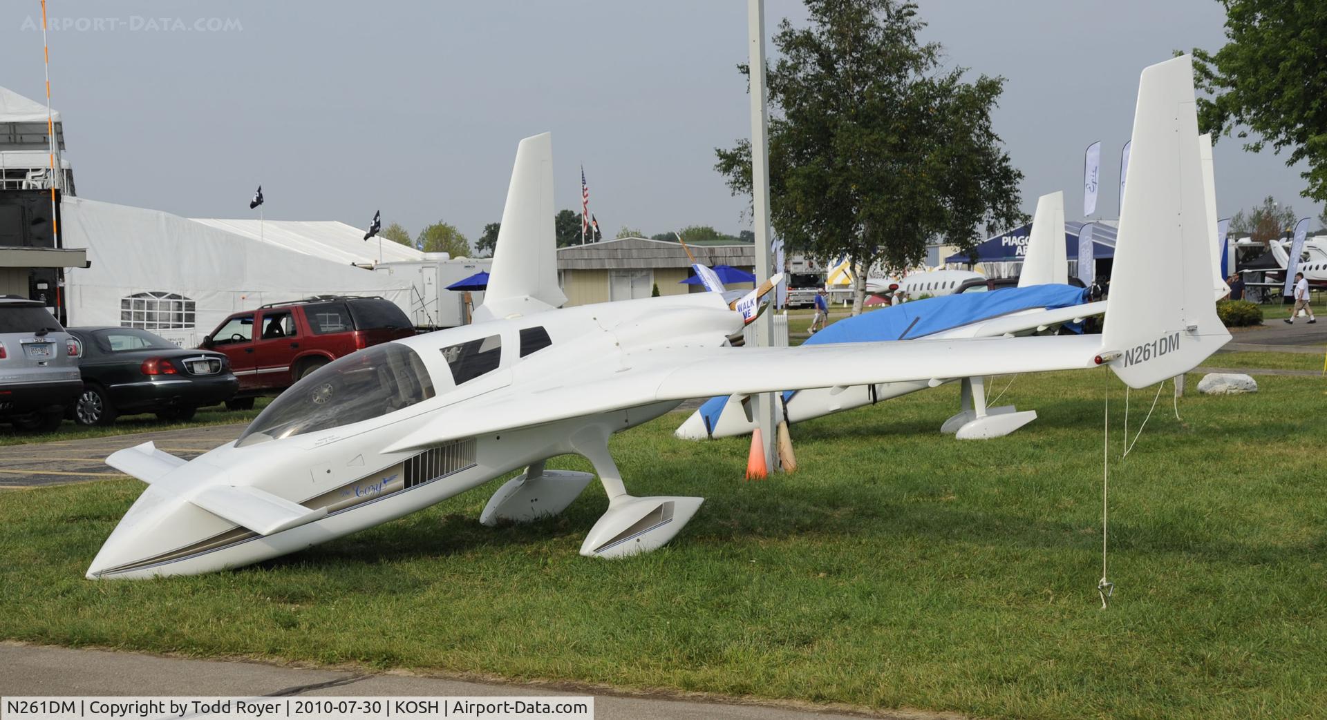 N261DM, 1989 Co-Z Cozy C/N 379, EAA AIRVENTURE 2010