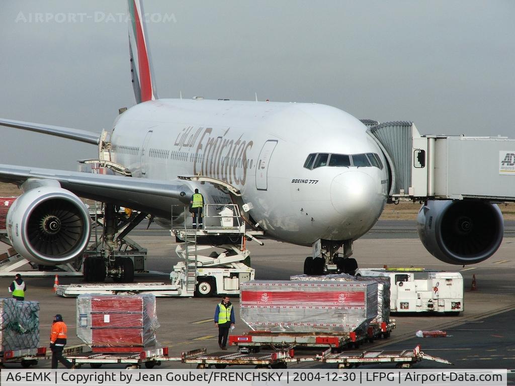 A6-EMK, 1998 Boeing 777-21H/ER C/N 29324, .