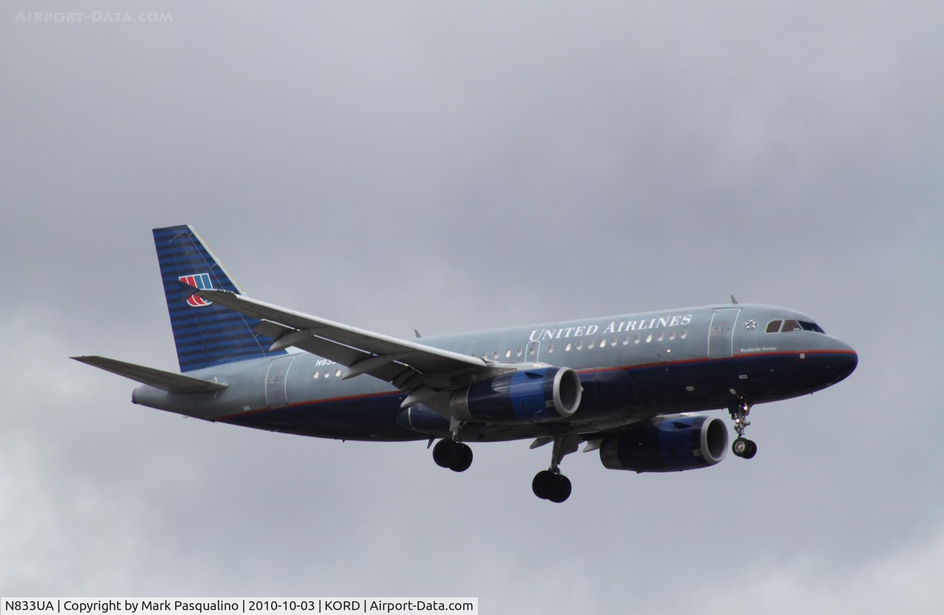 N833UA, 2000 Airbus A319-131 C/N 1401, AIrbus A319