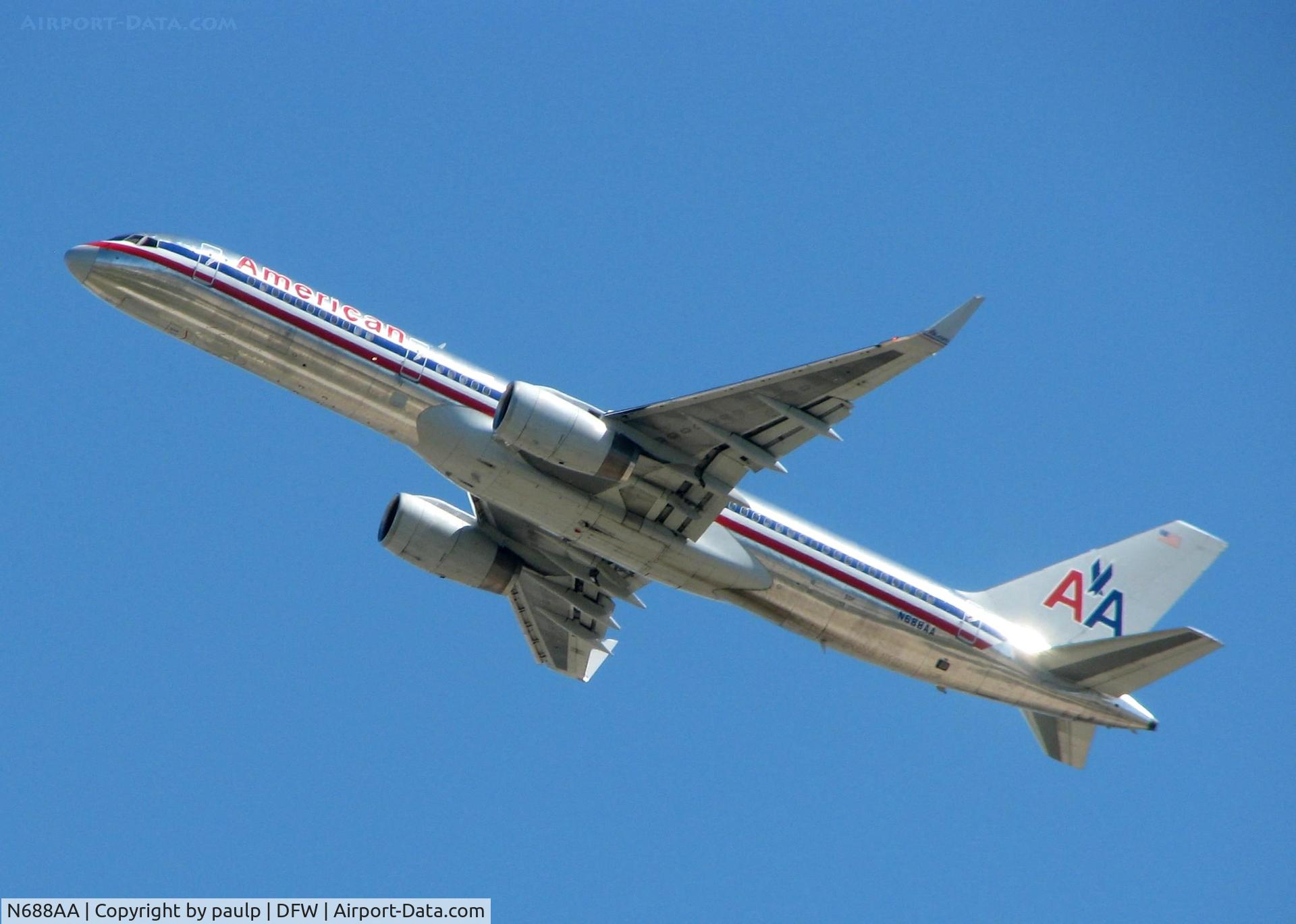 N688AA, 1993 Boeing 757-223 C/N 25730, Departing DFW.