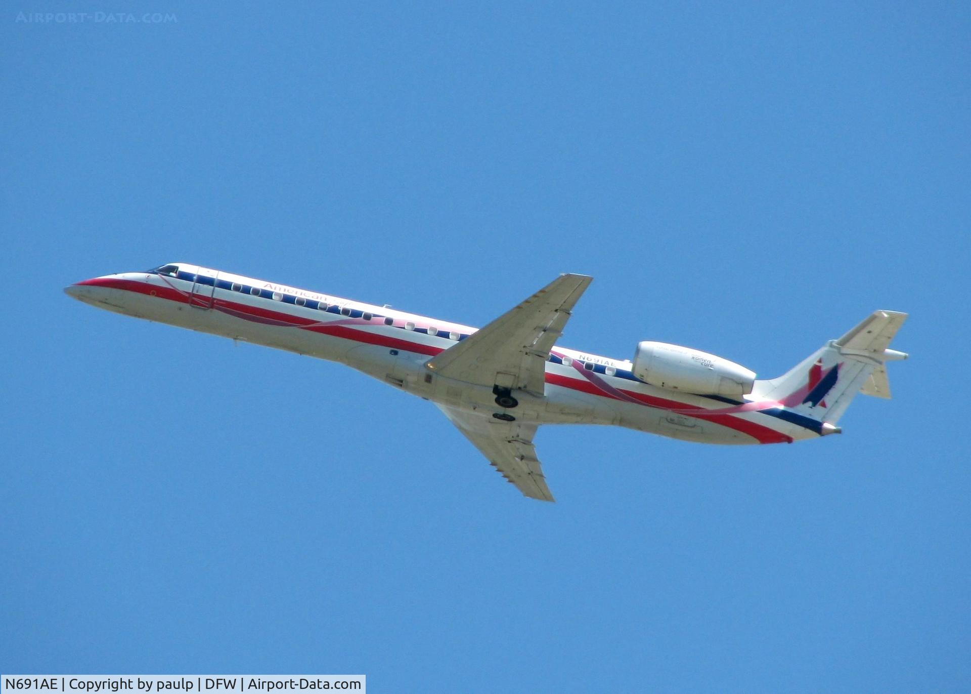 N691AE, 2004 Embraer ERJ-145LR (EMB-145LR) C/N 14500860, Departing DFW.