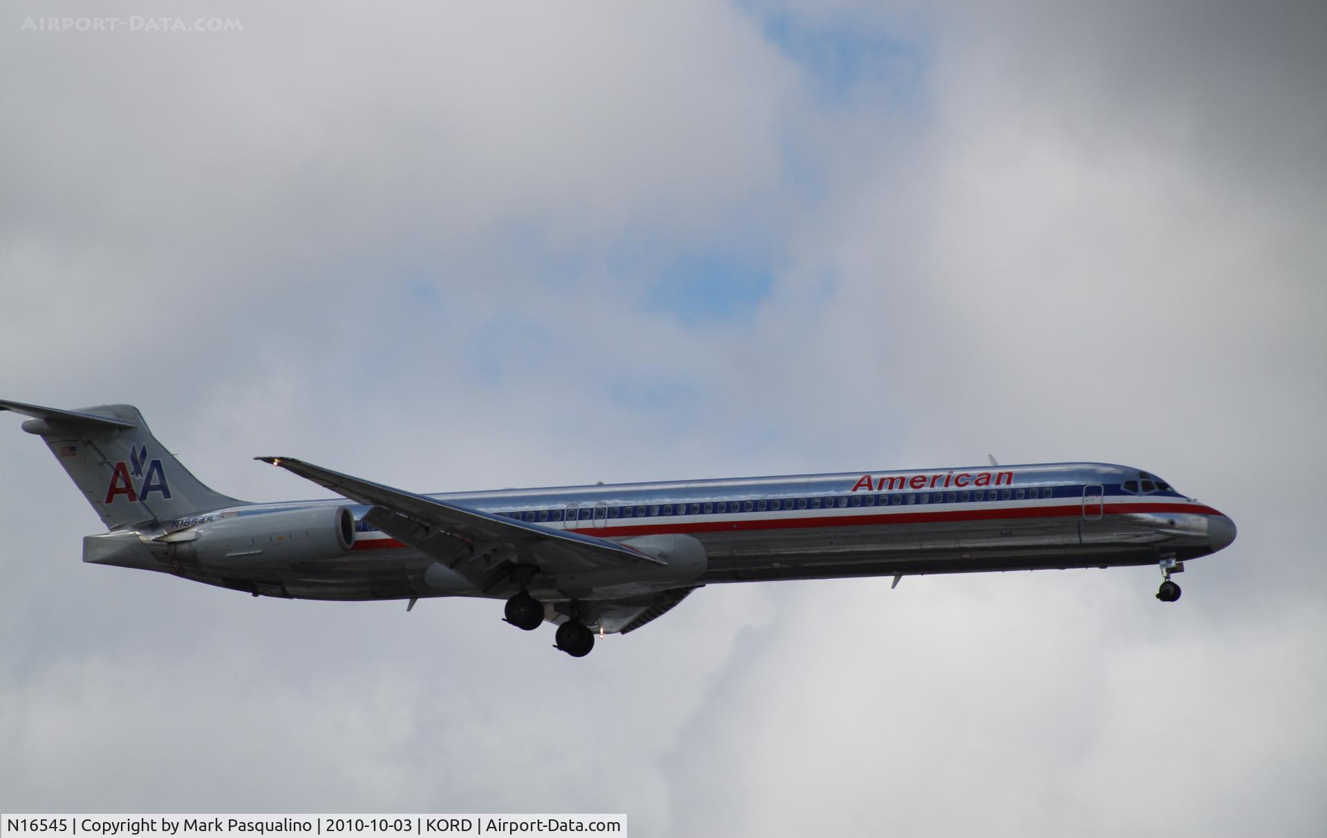N16545, 1990 McDonnell Douglas MD-82 (DC-9-82) C/N 53027, MD-82