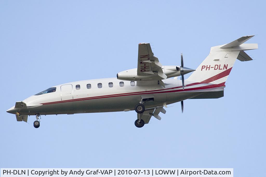 PH-DLN, 2008 Piaggio P-180 Avanti II C/N 1175, Piaggio P180