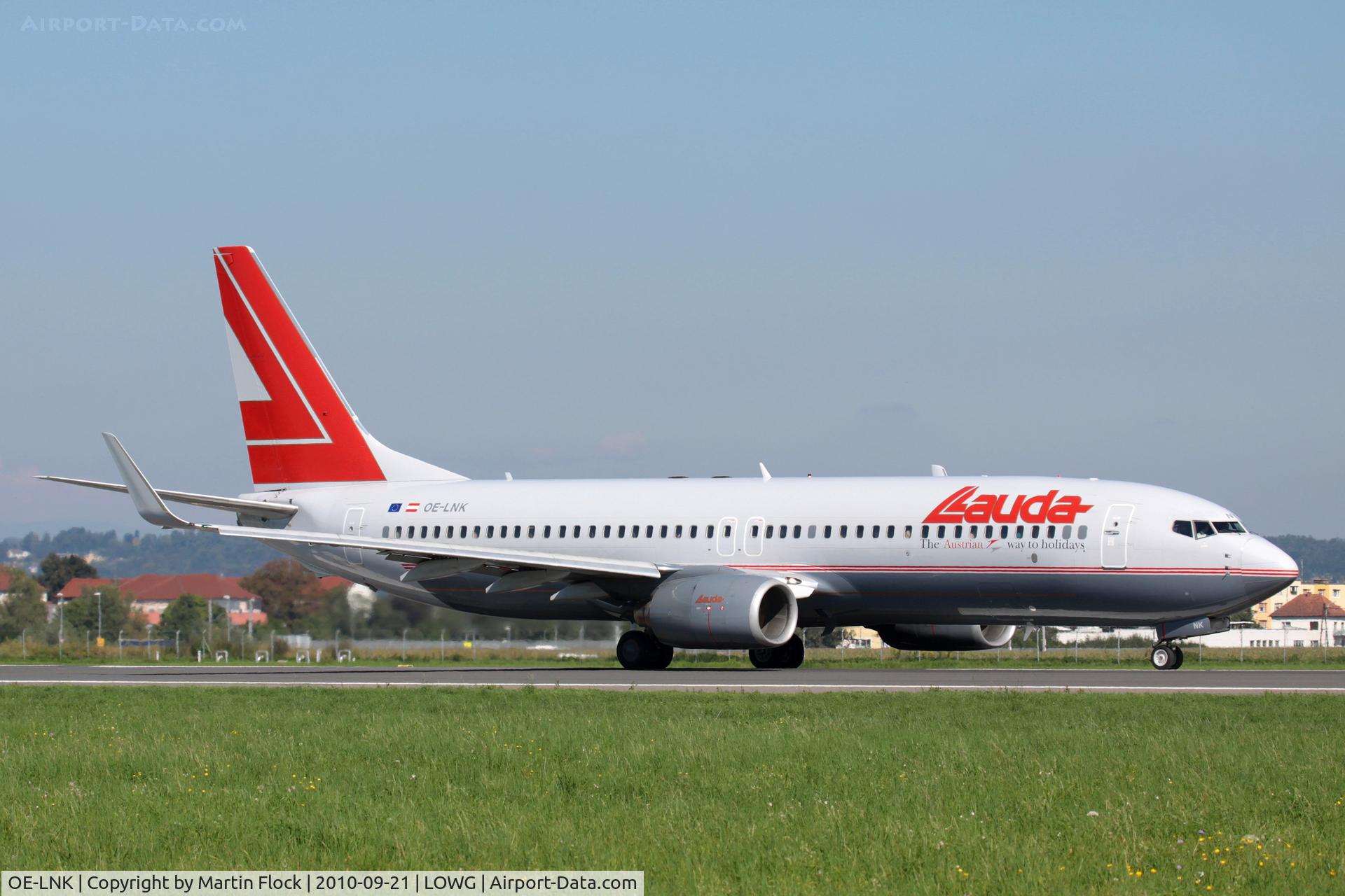 OE-LNK, 1999 Boeing 737-8Z9 C/N 28178, .