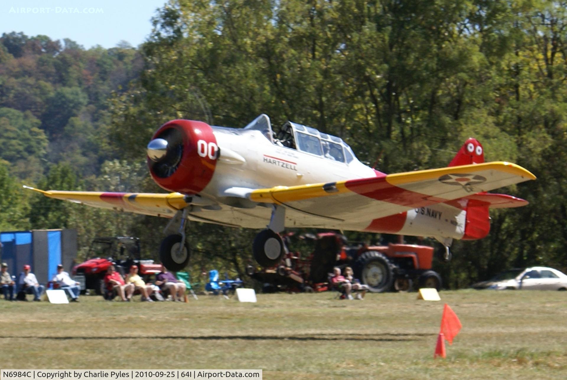N6984C, 1944 North American AT-6D Texan C/N 44-81468, The world's best aviation photographers are our friends.