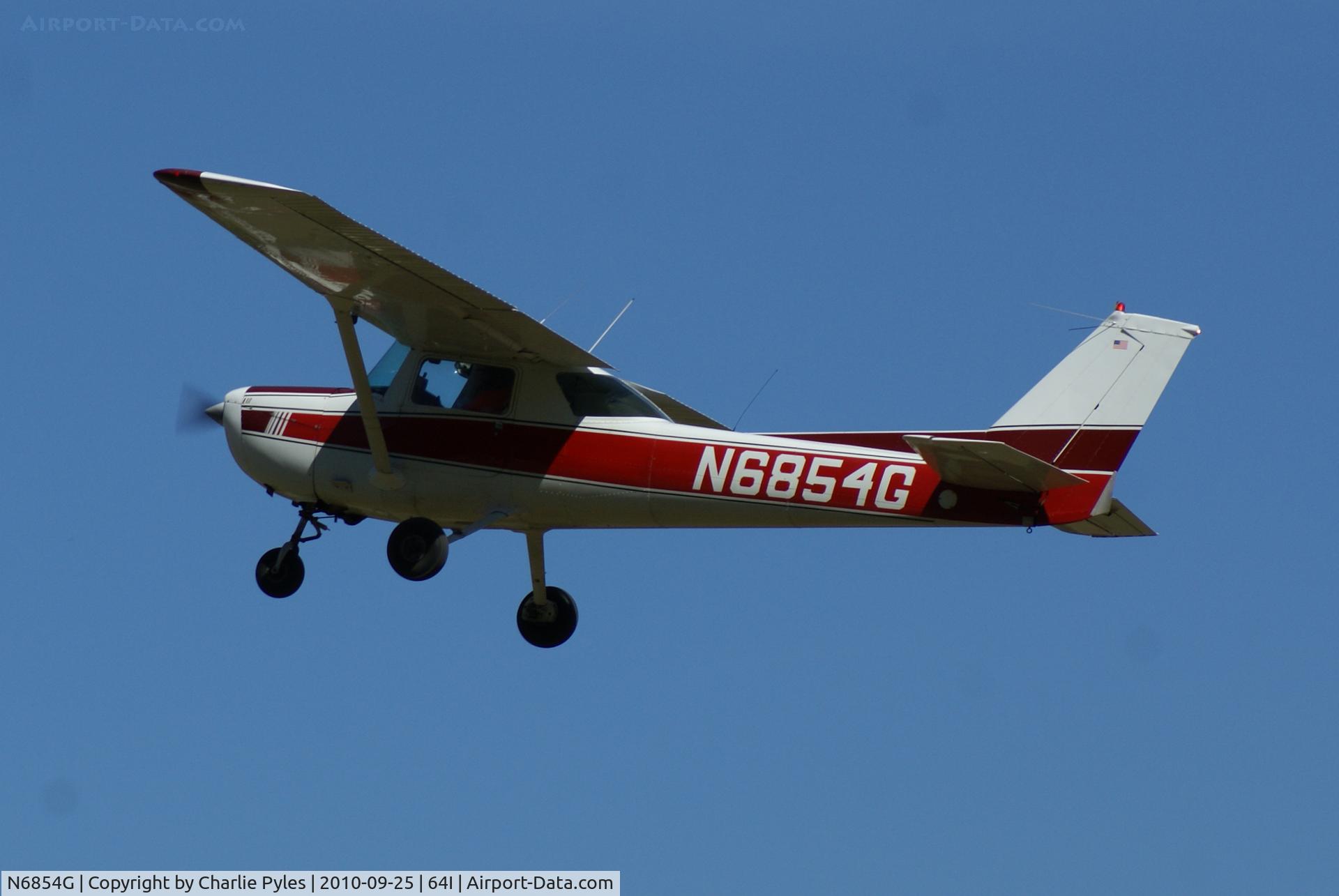 N6854G, 1970 Cessna 150L C/N 15072354,  The world's best aviation photographers are our friends.