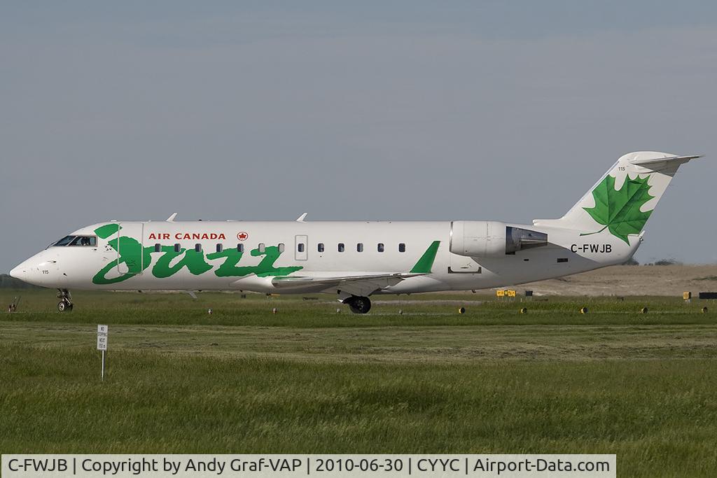 C-FWJB, 1995 Canadair CRJ-100ER (CL-600-2B19) C/N 7087, JAZZ CRJ