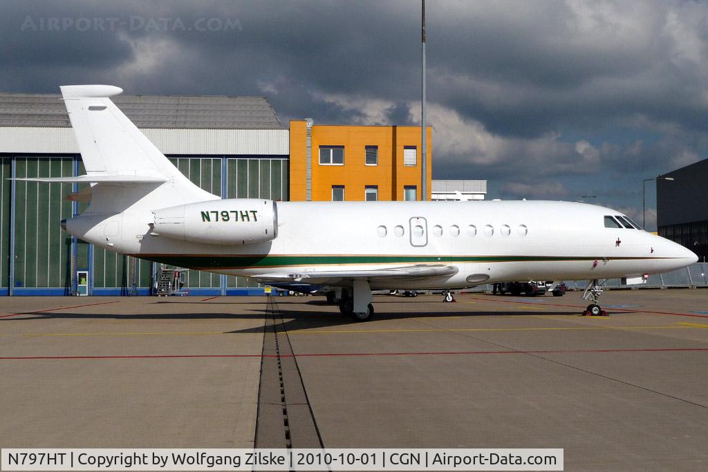 N797HT, 2002 Dassault Falcon 2000 C/N 171, visitor