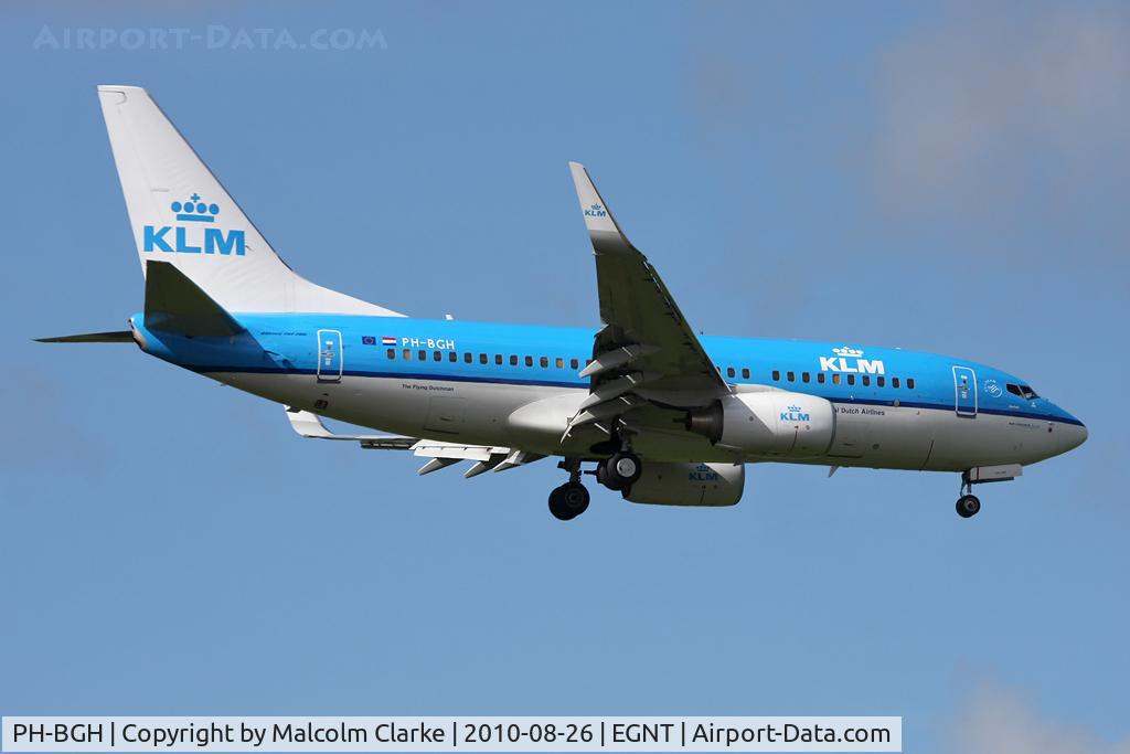 PH-BGH, 2009 Boeing 737-7K2 C/N 38053, Boeing 737-7K2 on short finals to 07 at Newcastle Airport in August 2010.