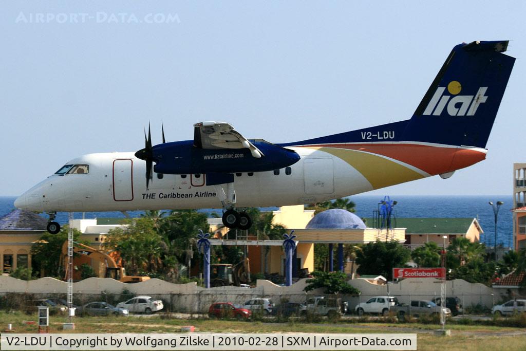 V2-LDU, 1991 De Havilland Canada DHC-8-102 Dash 8 C/N 270, visitor