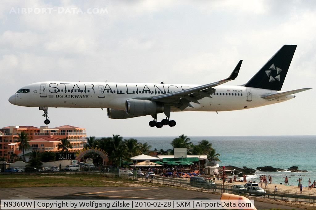 N936UW, 1994 Boeing 757-2B7 C/N 27244, visitor