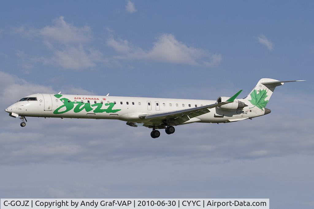 C-GOJZ, 2005 Canadair CRJ-705ER (CL-600-2D15) Regional Jet C/N 15053, JAZZ CRJ