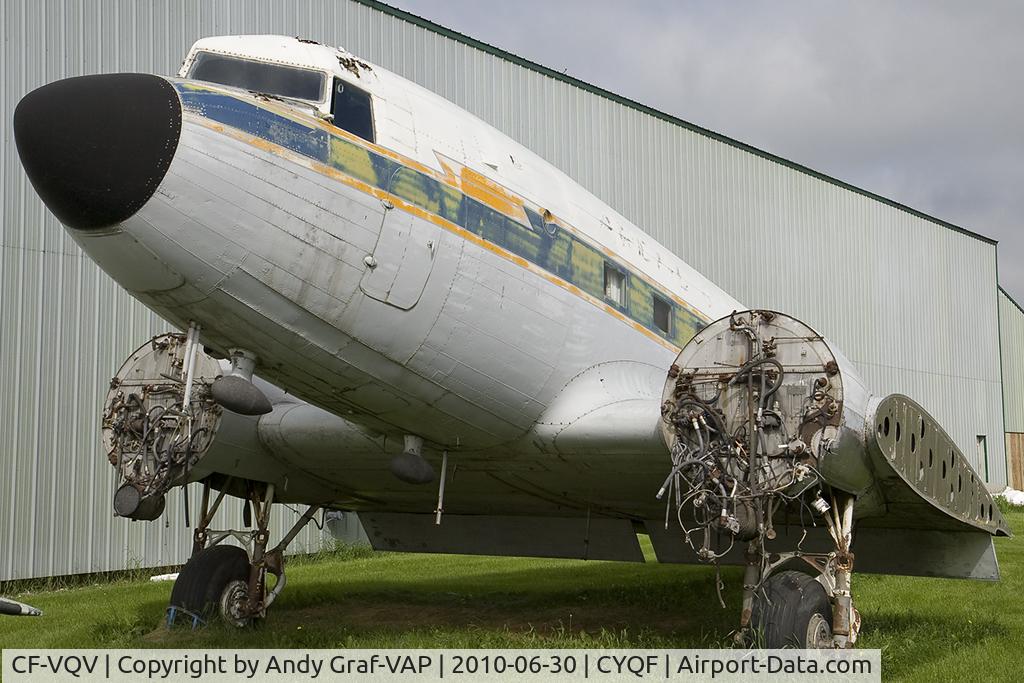 CF-VQV, 1944 Douglas DC-3A-S1C3G C/N 3264, DC-3