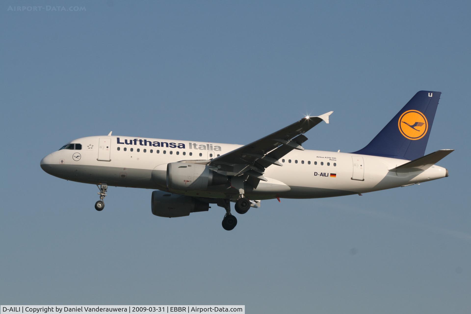 D-AILI, 1997 Airbus A319-114 C/N 651, Arrival of flight LH1812 to RWY 25L