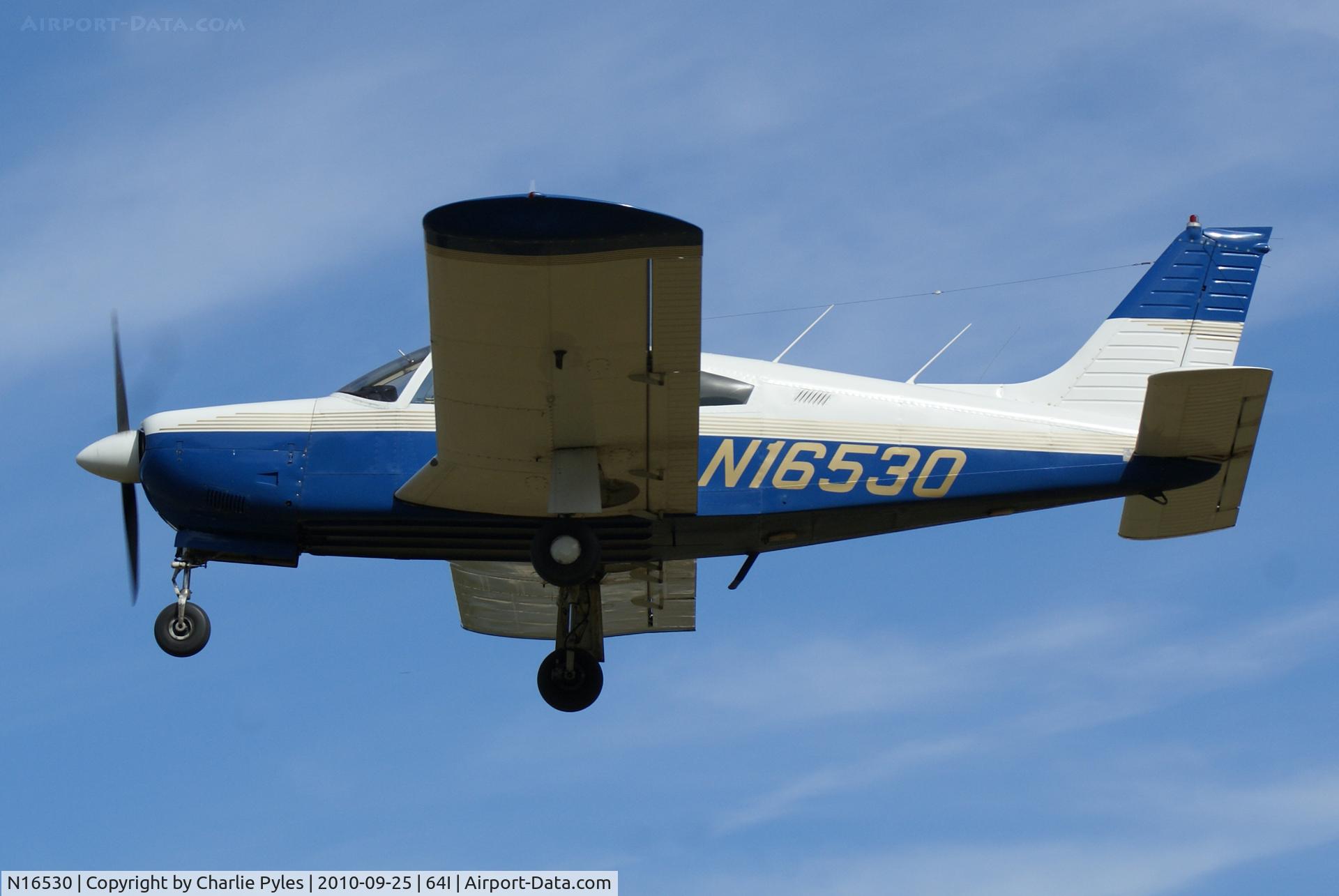 N16530, 1973 Piper PA-28R-200 C/N 28R-7335158, The world's best aviation photographers are our friends.