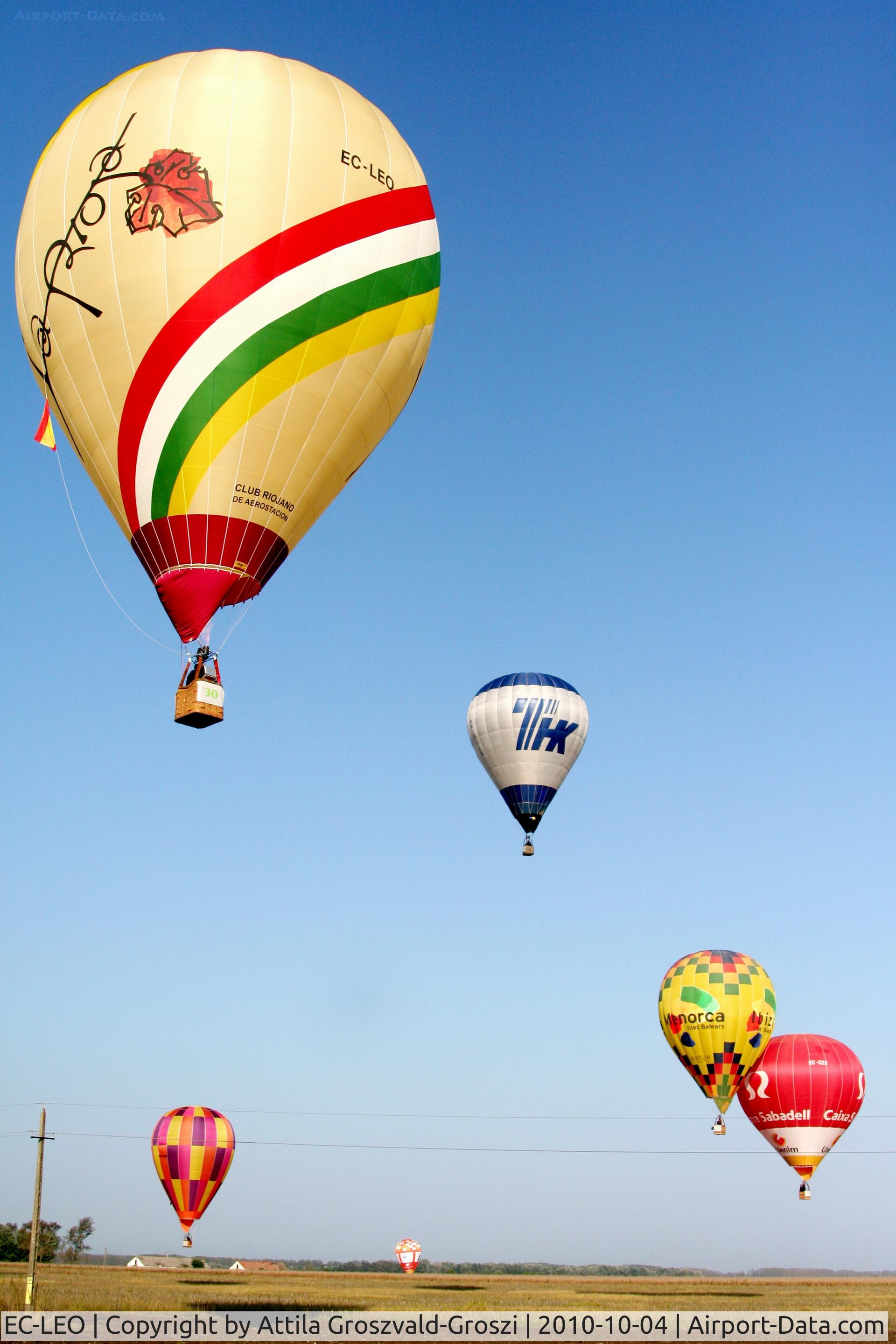 EC-LEO, 2010 Ultra Magic M-65C C/N 65/175, 19th World Hot Air Balloon Championship, Debrecen-Hungary