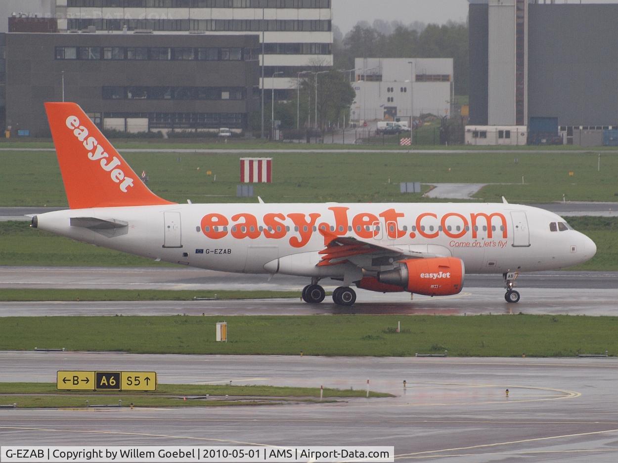 G-EZAB, 2006 Airbus A319-111 C/N 2681, Ready for take off from the  Kaagbaan of Amsterdam airport