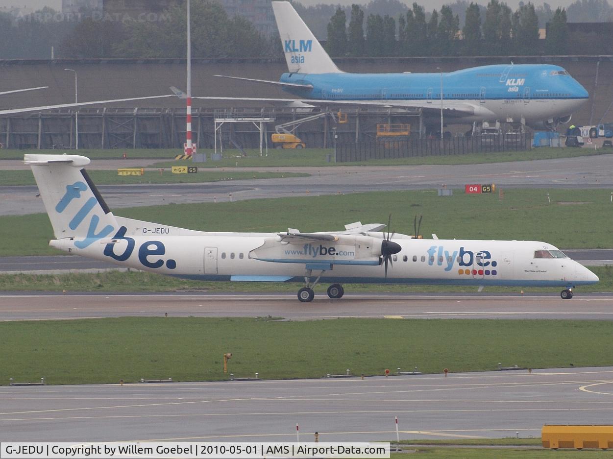 G-JEDU, 2004 De Havilland Canada DHC-8-402Q Dash 8 C/N 4089, Ready for take off from the  Kaagbaan of Amsterdam airport