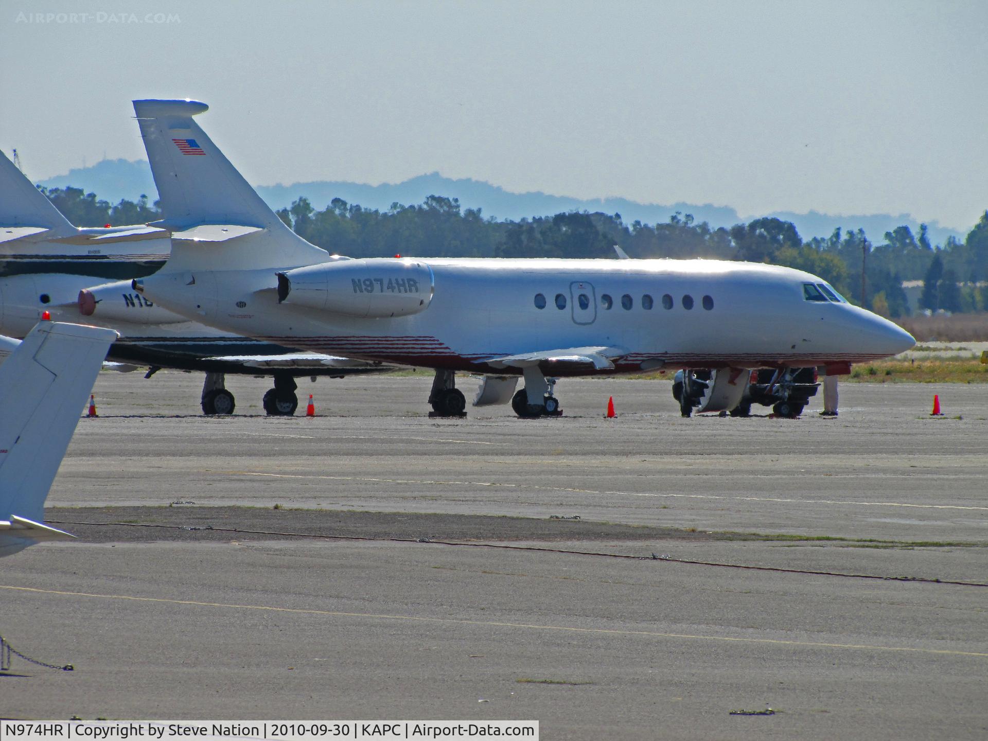 N974HR, 1996 Dassault Falcon 2000 C/N 33, 1996 Falcon 2000 of New Jersey-based Hoffmann La Roche Inc. on bizjet ramp