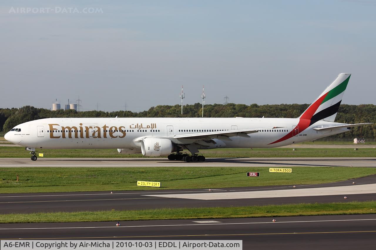 A6-EMR, 2002 Boeing 777-31H C/N 29396, Emirates, Boeing 777-31H, CN: 29396/401