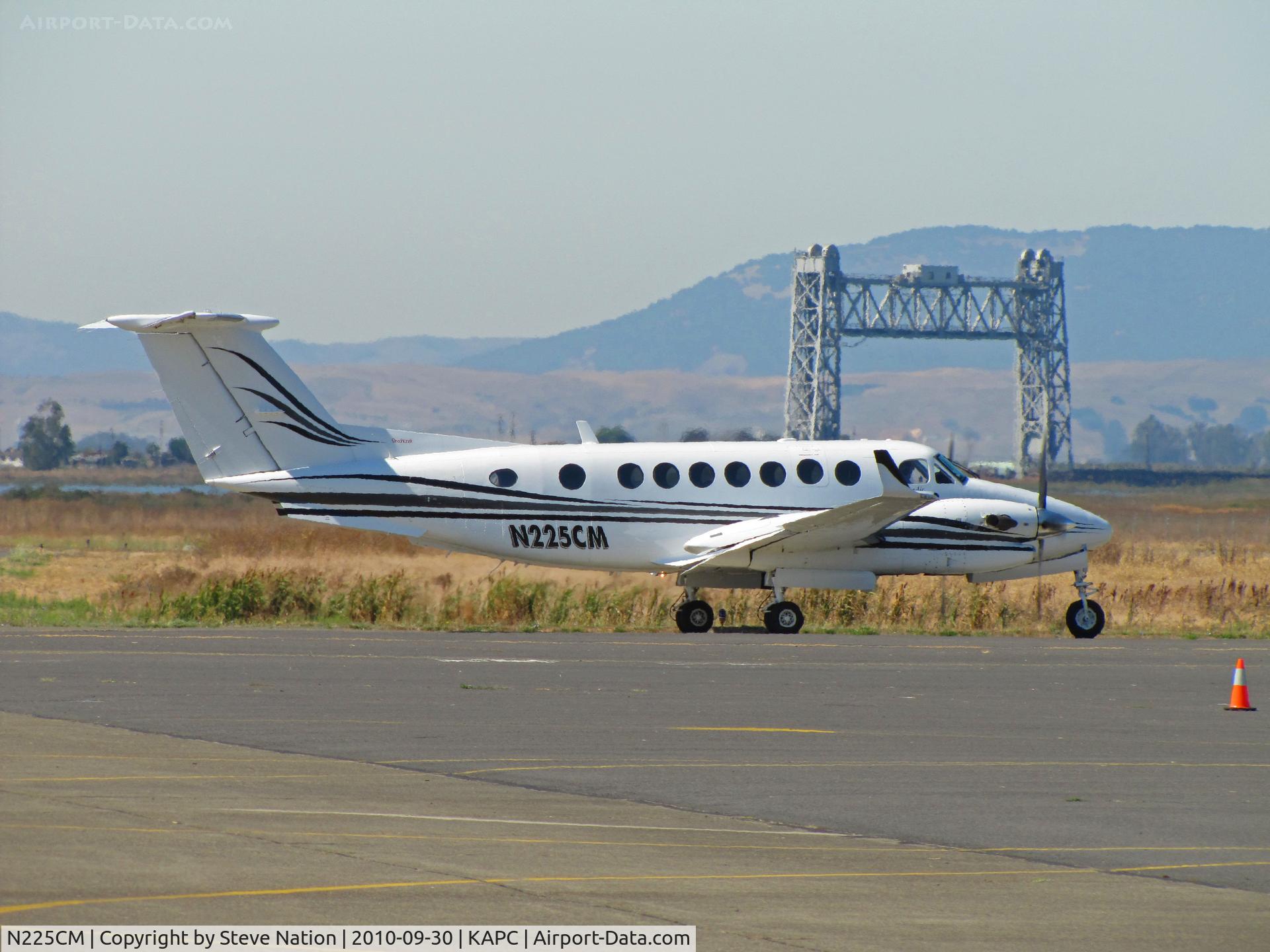 N225CM, Raytheon King Air 350 (B300) C/N FL-378, Landmark Napa River RR bridge frames this San Diego-based King Air B300 departing for parts unknown