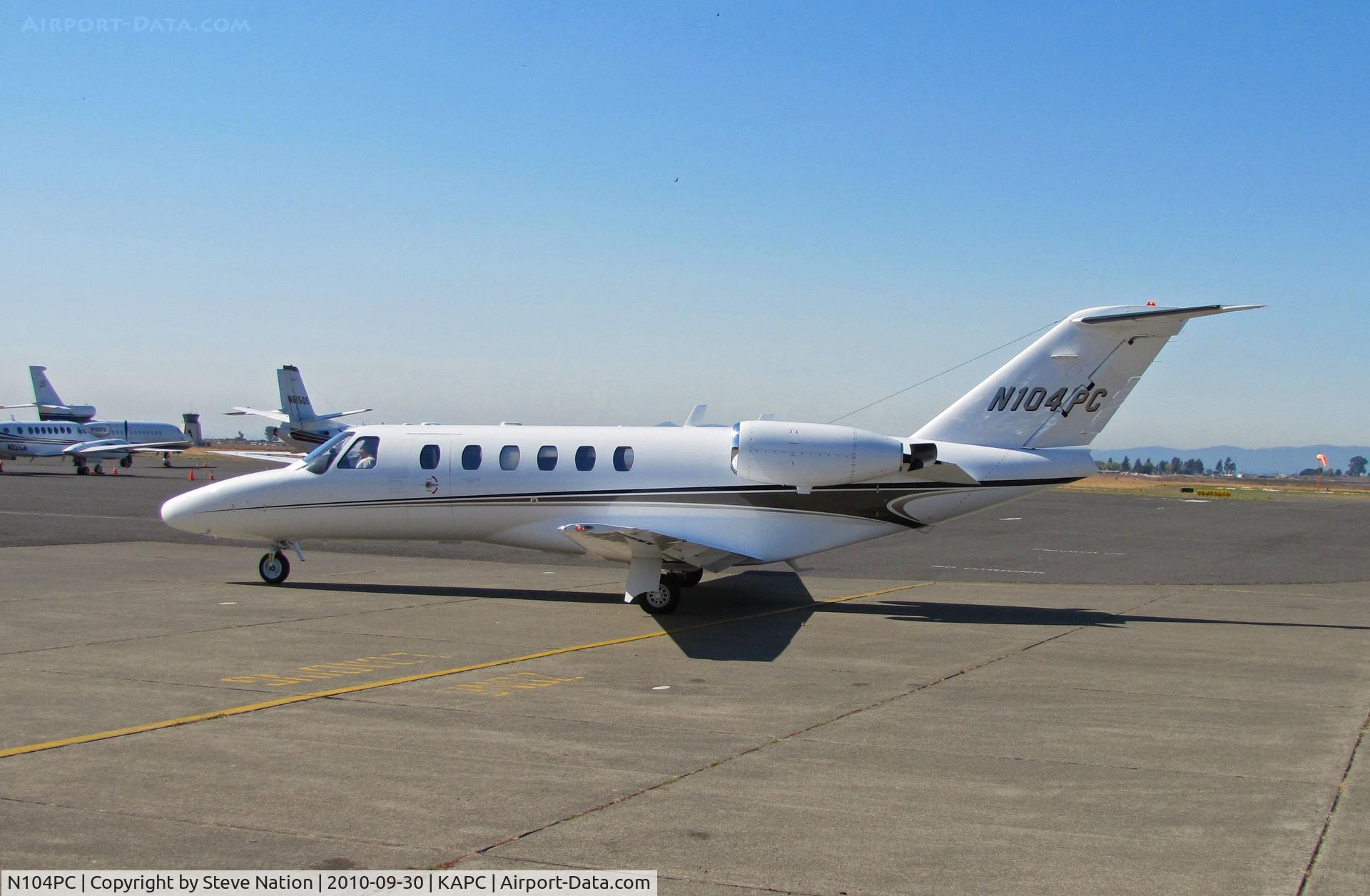 N104PC, 2004 Cessna 525A CitationJet CJ2 C/N 525A-0212, Locally-based Caymus Vineyards 2004 Cessna 525A arriving from KABQ (Albuquerque Intl Sunport, NM)