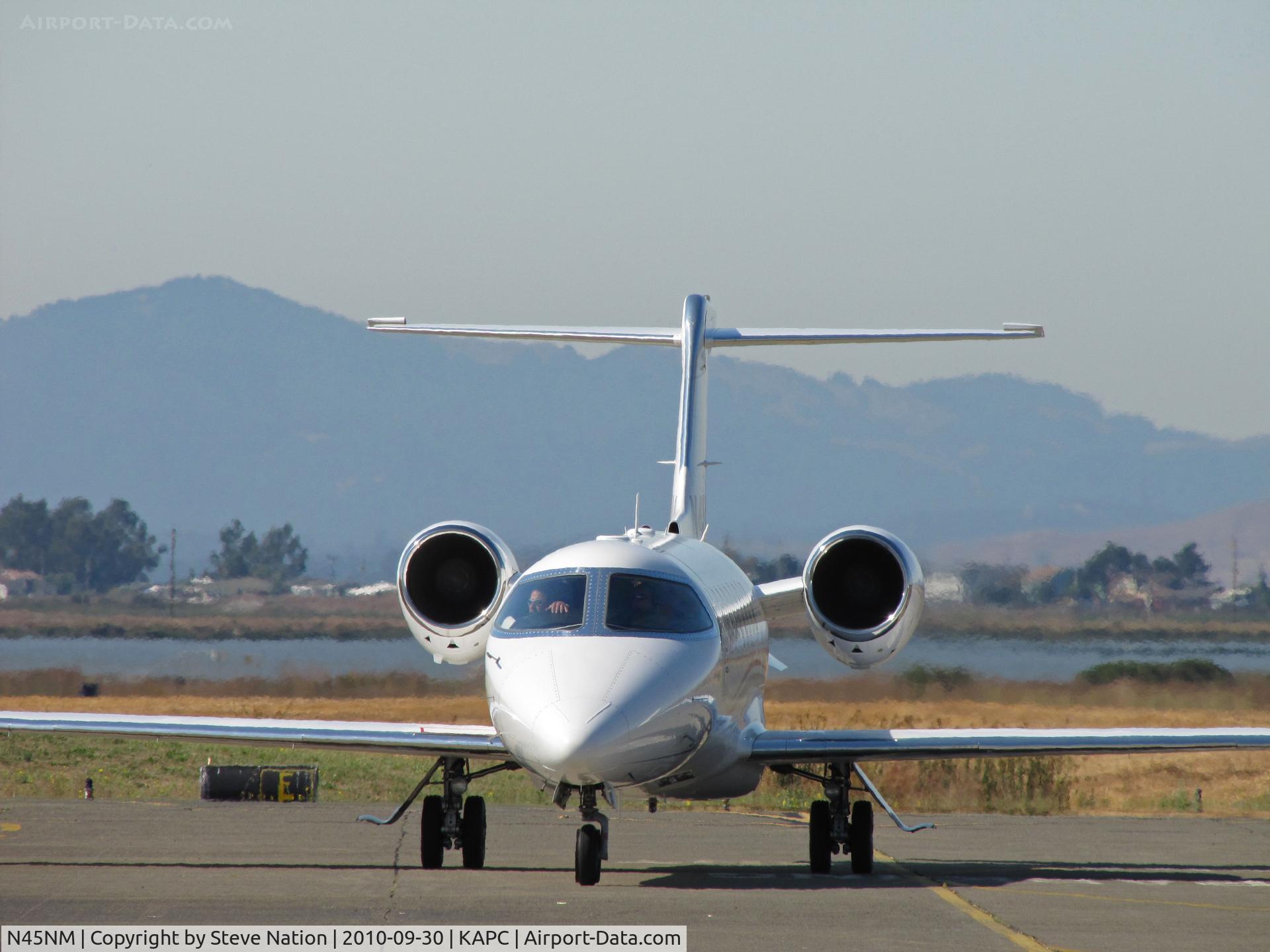 N45NM, 2004 Learjet 45 C/N 253, Head-on of HM International 2004 Learjet 45 arriving from KTUL (Tulsa Intl Airport, OK)