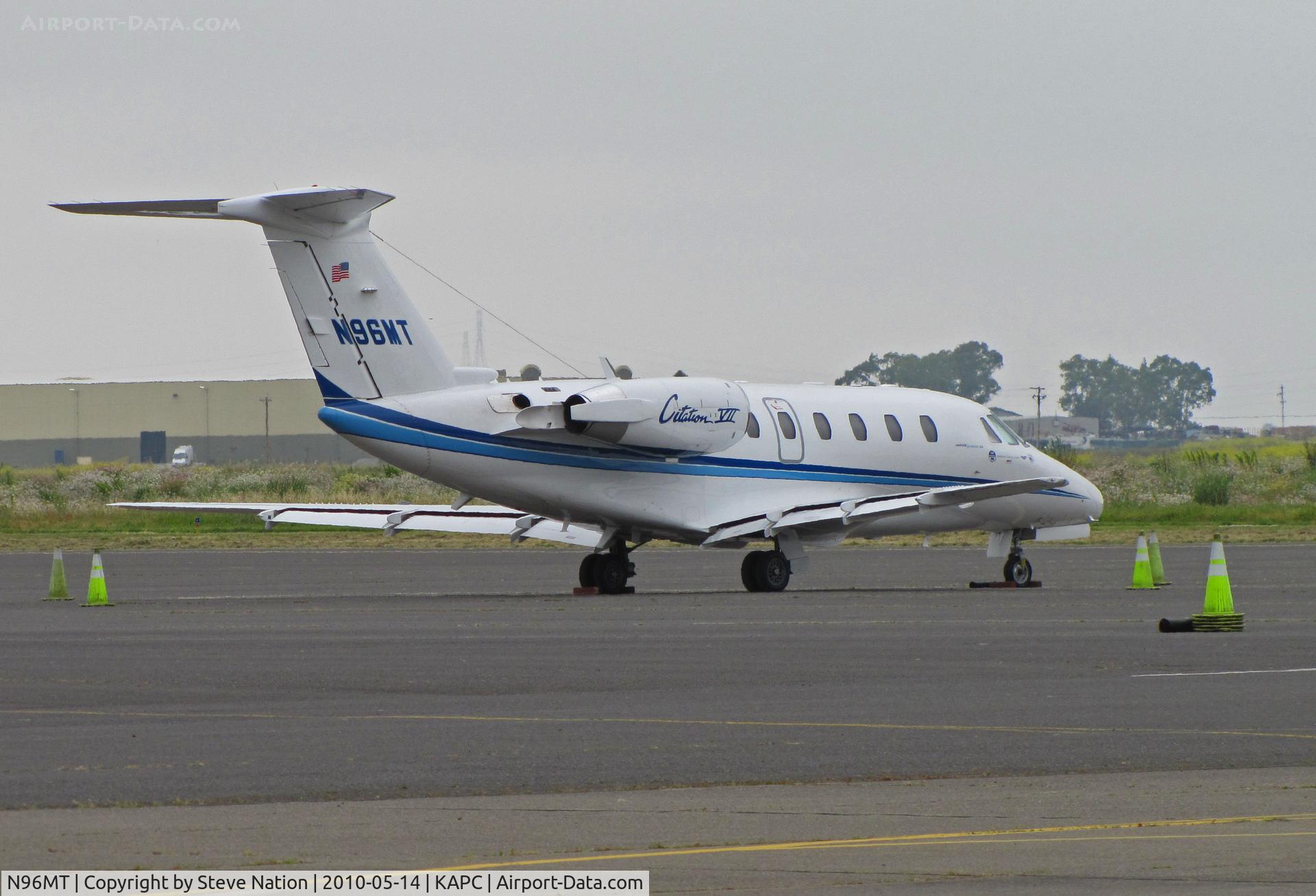 N96MT, 1996 Cessna 650 Citation VII C/N 650-7065, Windway Capital; Corp (Sheboygan, WI) 1996 Cessna 650 on bizjet ramp at Napa, CA