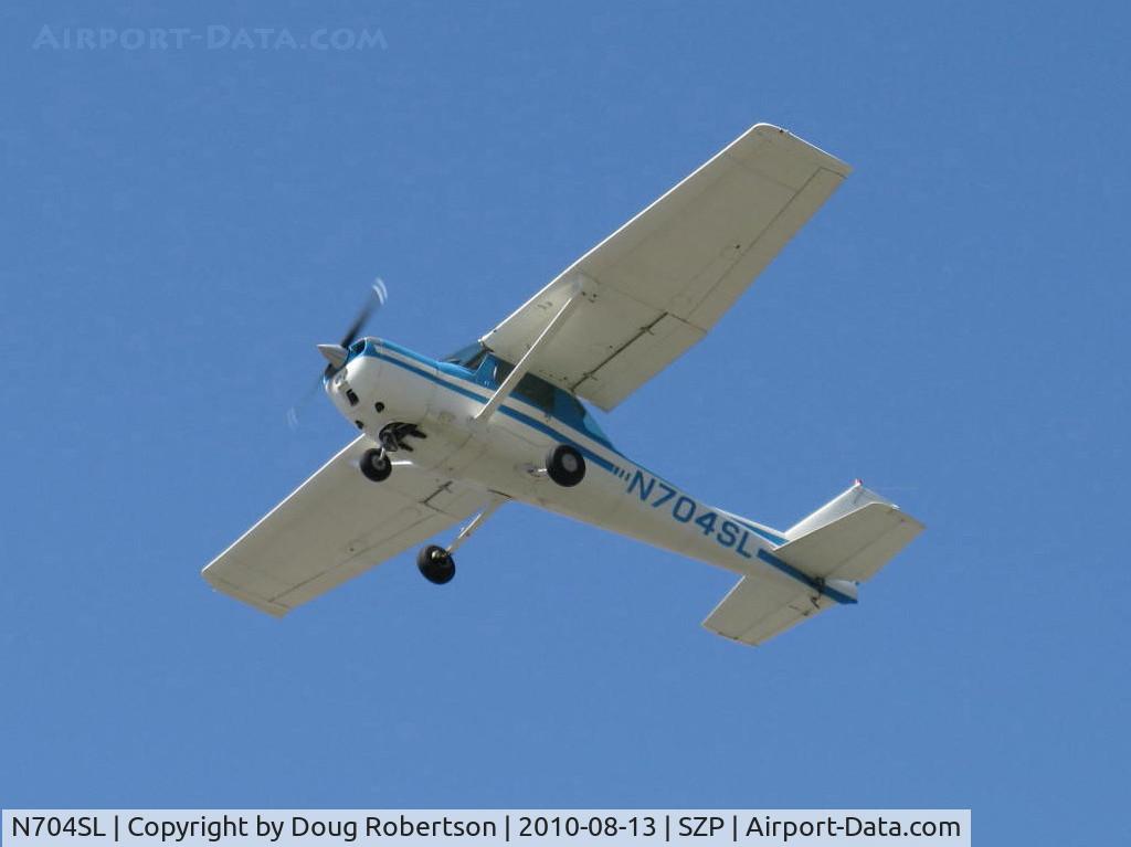 N704SL, 1976 Cessna 150M C/N 15078837, 1976 Cessna 150M, Continental O-200 100 Hp, takeoff climb Rwy 22