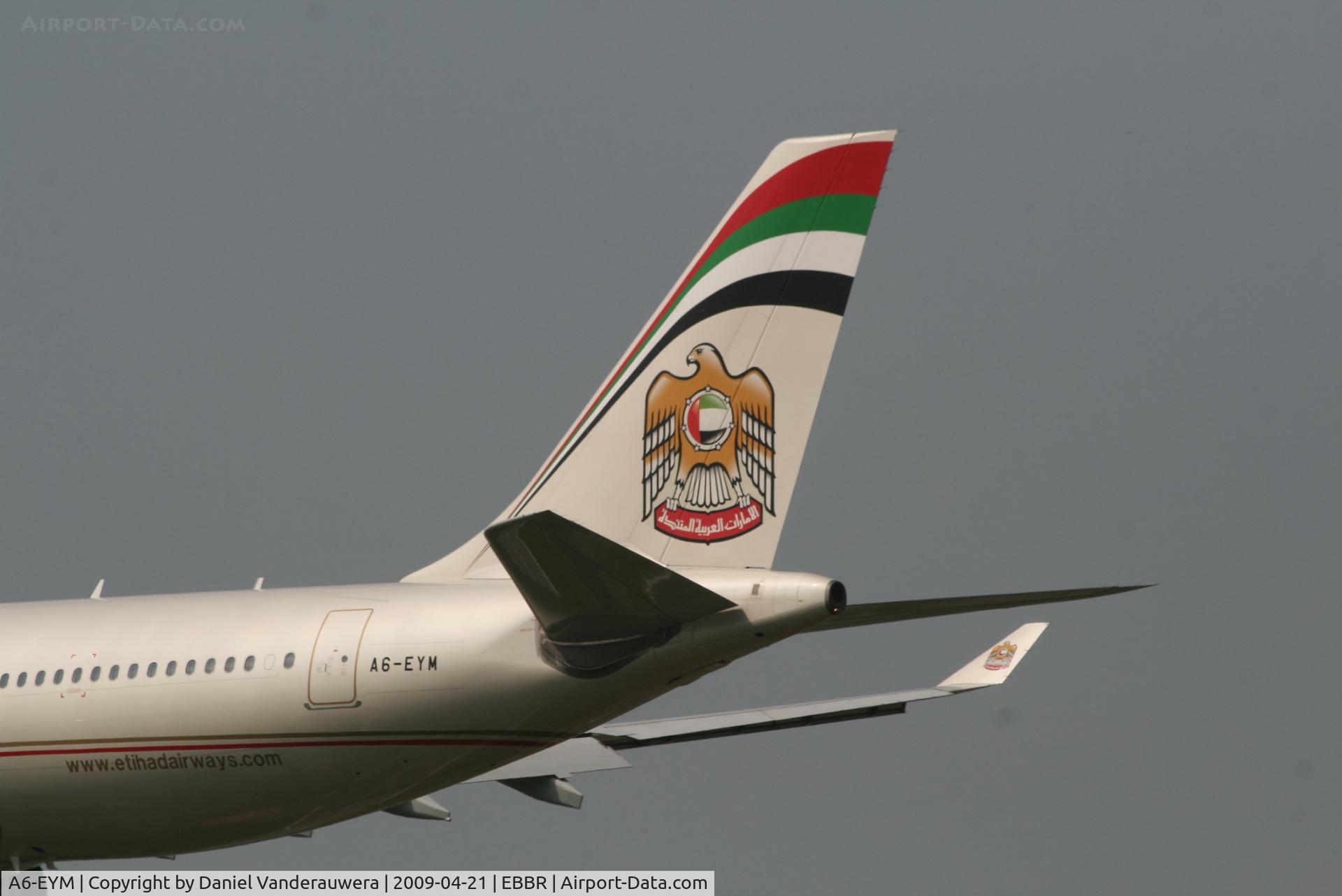 A6-EYM, 2007 Airbus A330-243 C/N 824, Nice !