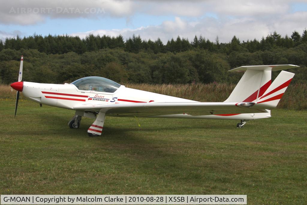 G-MOAN, 2004 Aeromot AMT-200S Super Ximango C/N 200.133, Aeromat AMT-200S Super Ximango at The Yorkshire Gliding Club, Sutton Bank, UK in August 2010.