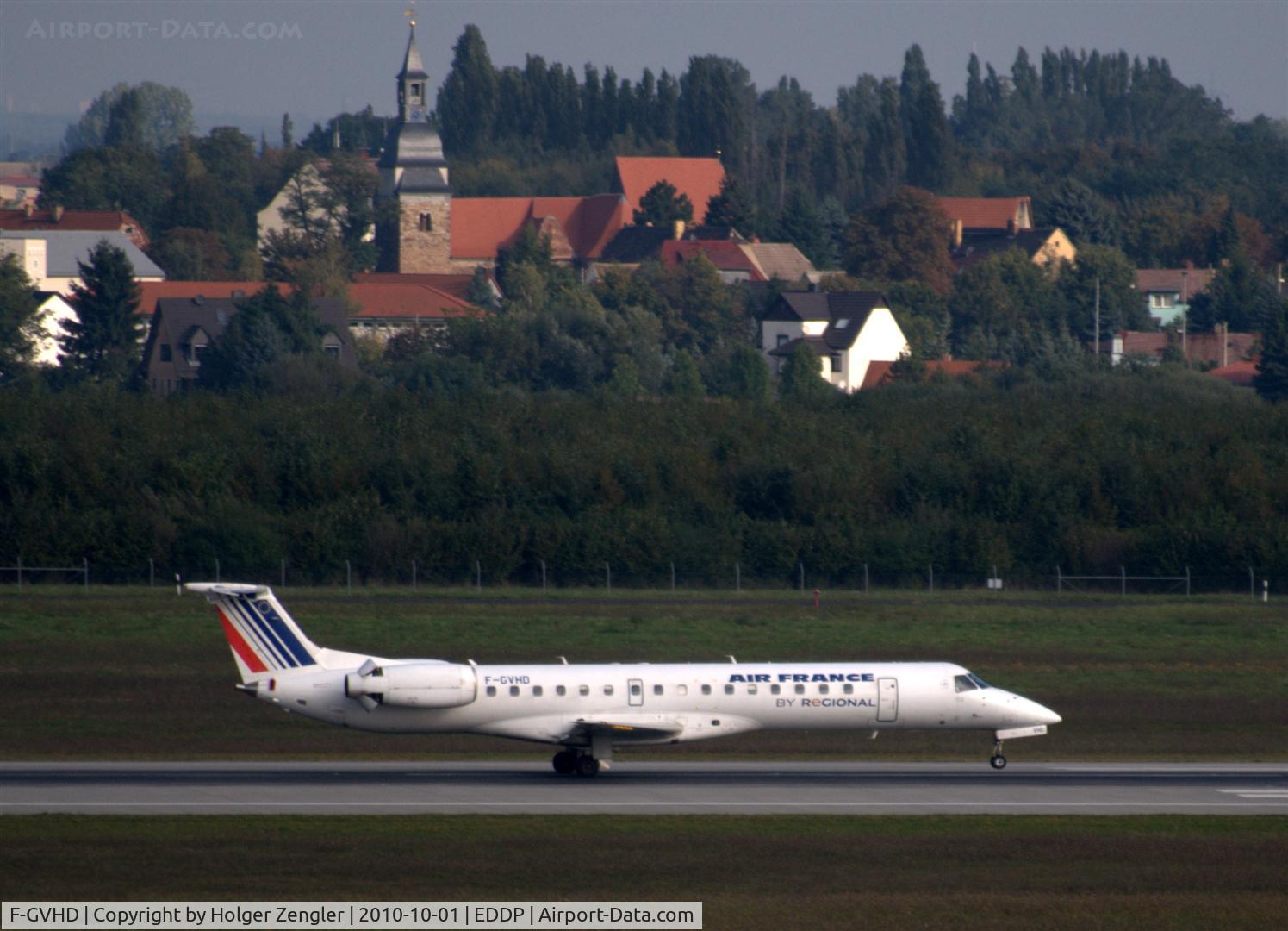 F-GVHD, 1999 Embraer ERJ-145LR (EMB-145LR) C/N 145178, Arriving at LEJ after a morning jump from Paris CDG