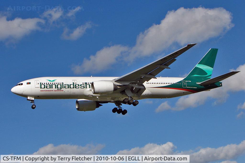 CS-TFM, 1998 Boeing 777-212/ER C/N 28513, Boeing 777-212 (ER), c/n: 28513 on lease to Bangladesh Biman at Heathrow