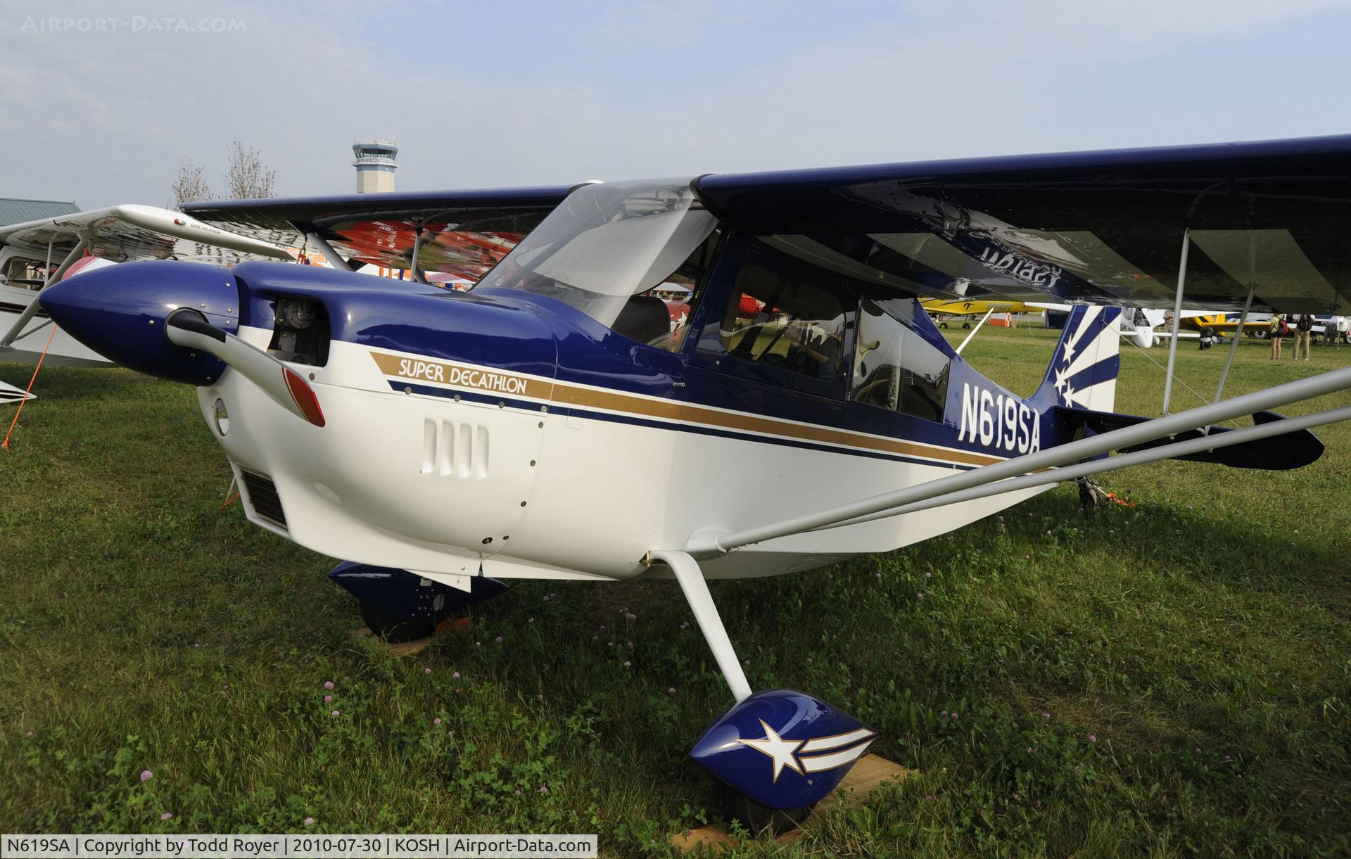 N619SA, 2006 American Champion 8KCAB Super Decathlon C/N 1032-2006, EAA AIRVENTURE 2010