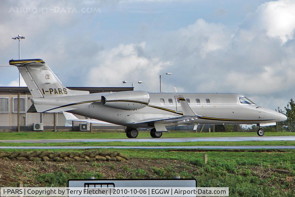 I-PARS, 2005 Learjet 45 C/N 2034, Italian Learjet 40 taxies out at Luton