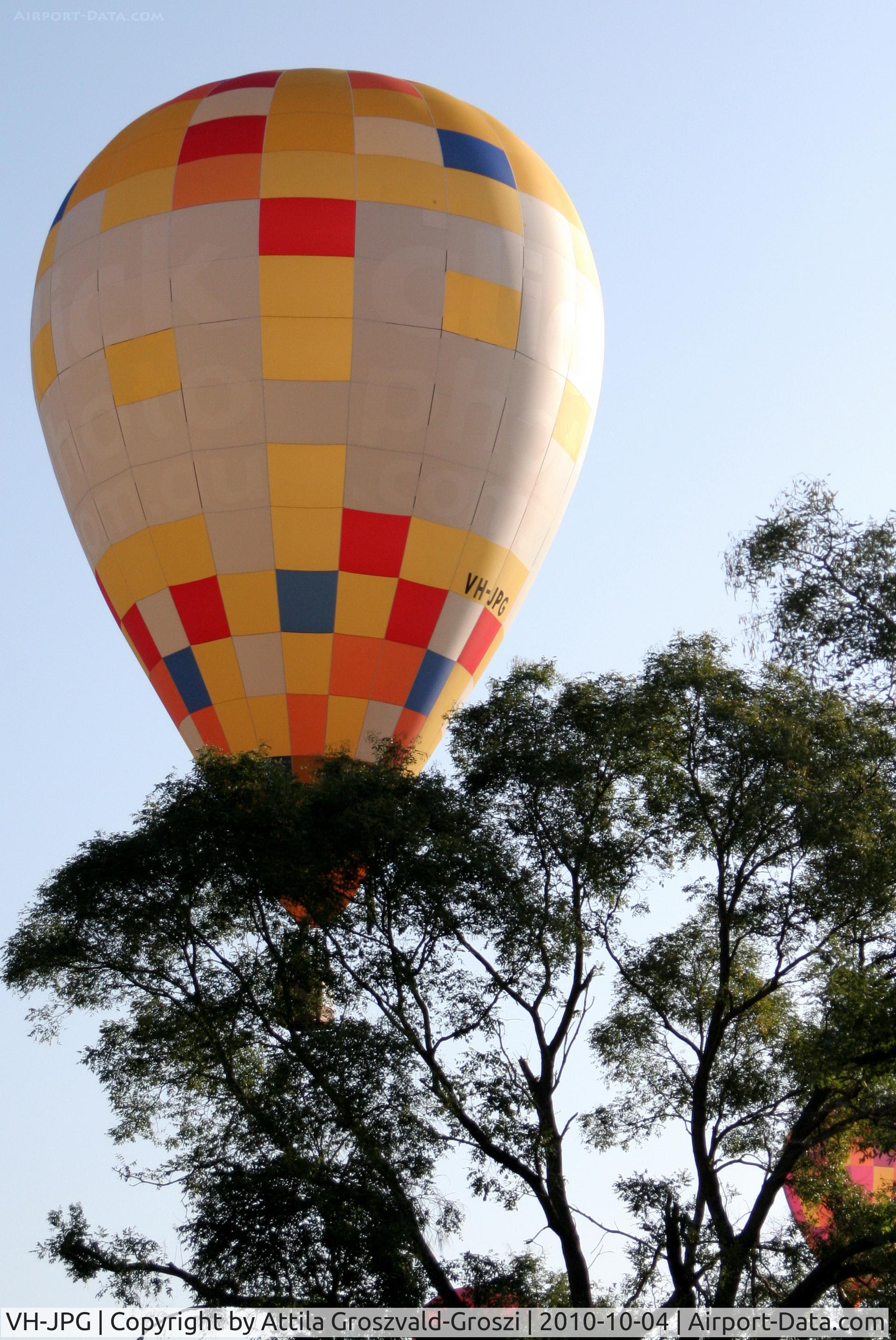 VH-JPG, 2004 Kavanagh Balloons EX-65 C/N EX65-303, 19th World Hot Air Balloon Championship, Debrecen-Hungary