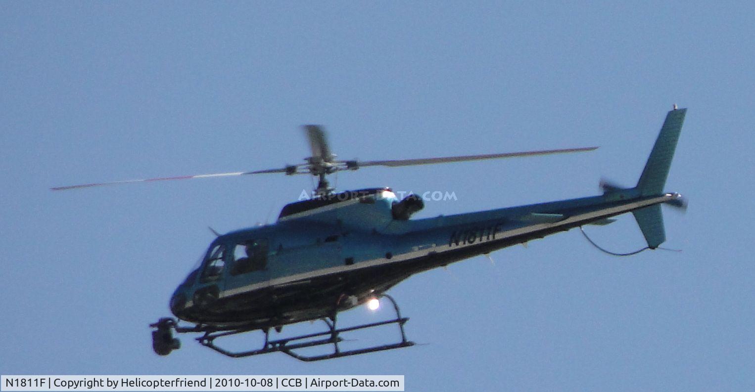 N1811F, Eurocopter AS-350B-2 Ecureuil Ecureuil C/N 3430, On base leg for runway 24