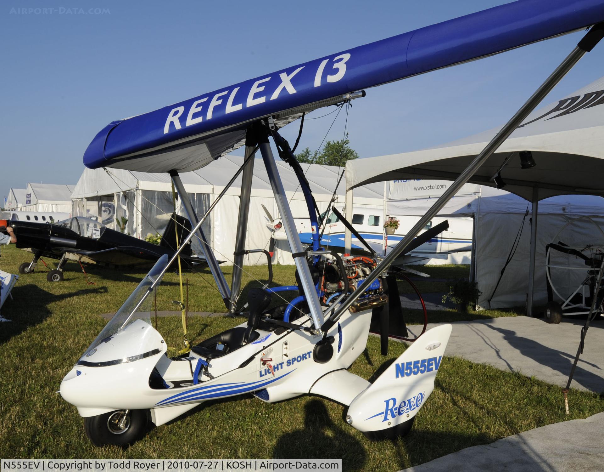 N555EV, Evolution Trikes Revo C/N 000555, EAA AIRVENTURE 2010