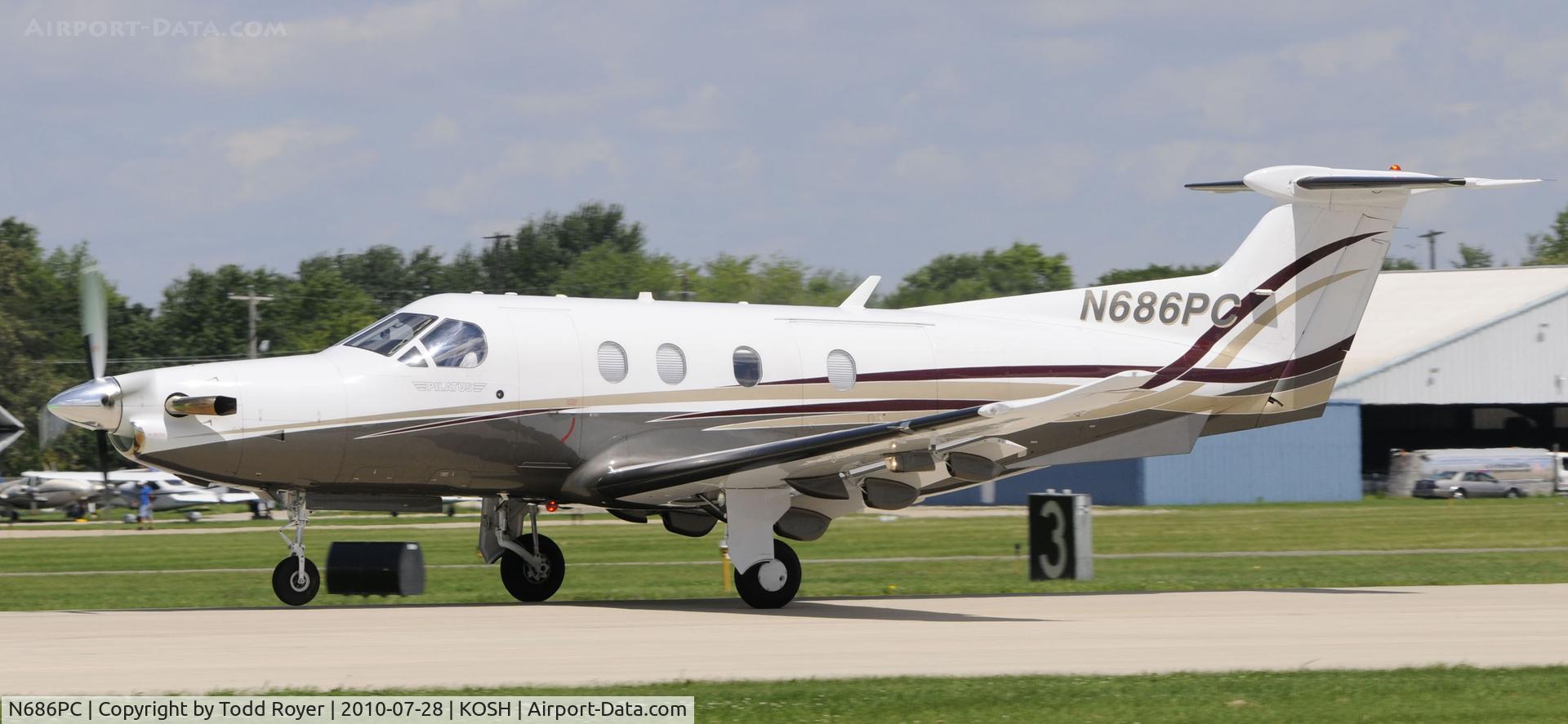 N686PC, 2005 Pilatus PC-12/47 C/N 686, EAA AIRVENTURE 2010