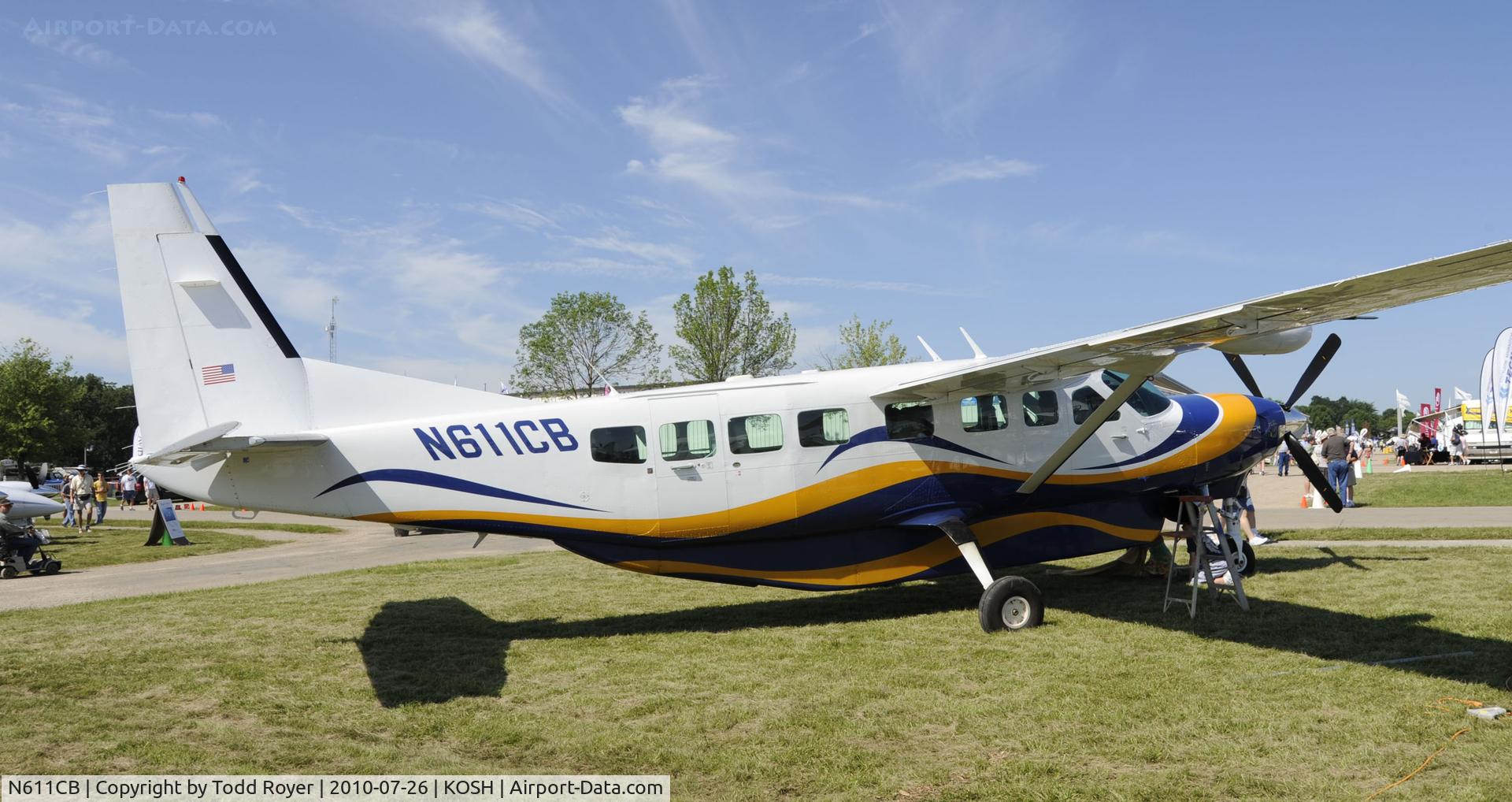 N611CB, 2004 Cessna 208B Grand Caravan C/N 208B1092, EAA AIRVENTURE 2010
