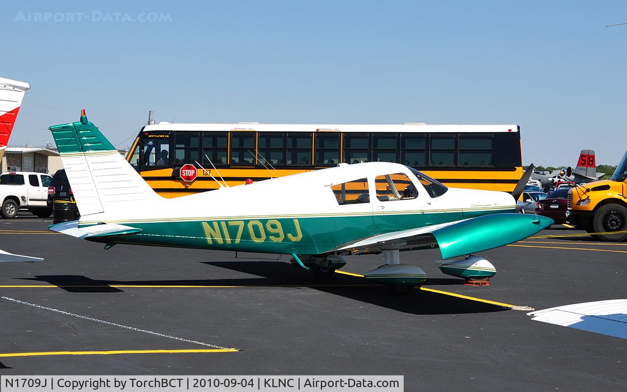 N1709J, 1968 Piper PA-28-140 C/N 28-24118, Cherokee 140 on the ramp during Lancaster Open House '10.