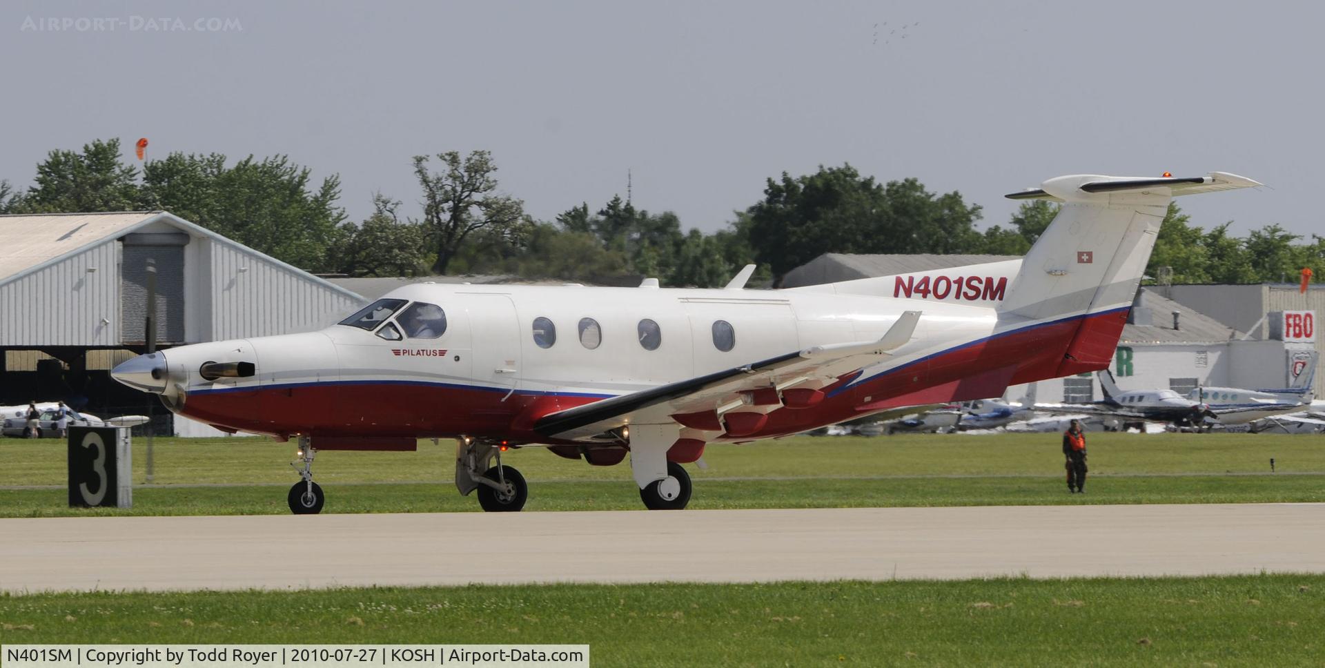 N401SM, 1999 Pilatus PC-12/45 C/N 255, EAA AIRVENTURE 2010