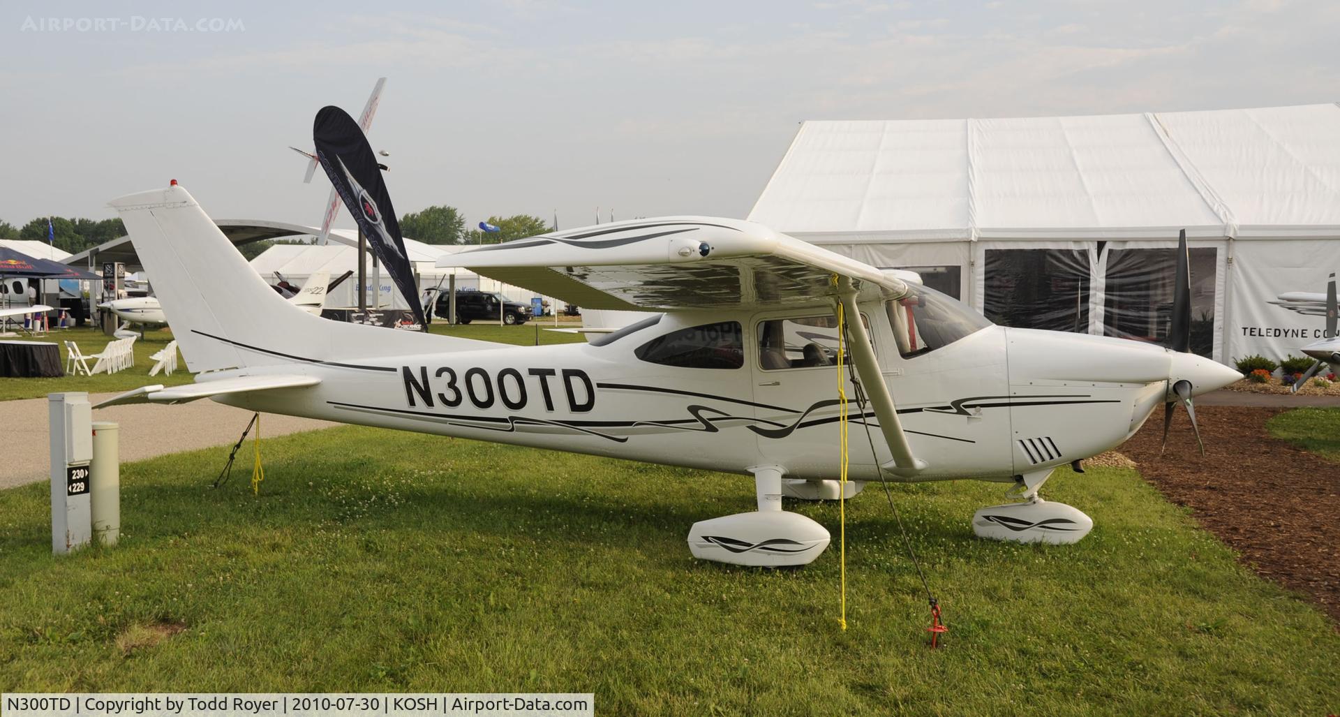 N300TD, 1978 Cessna 182Q Skylane C/N 18266128, EAA AIRVENTURE 2010