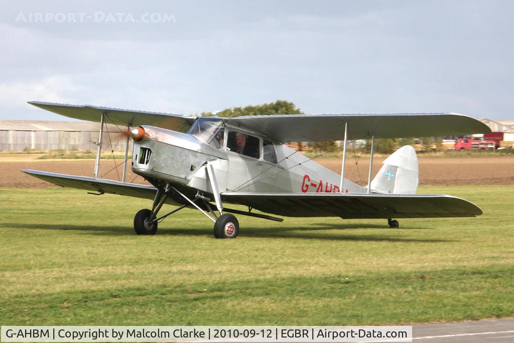 G-AHBM, 1935 De Havilland DH.87B Hornet Moth C/N 8126, De Havilland DH87B Hornet Moth at Breighton Airfield in September 2010.