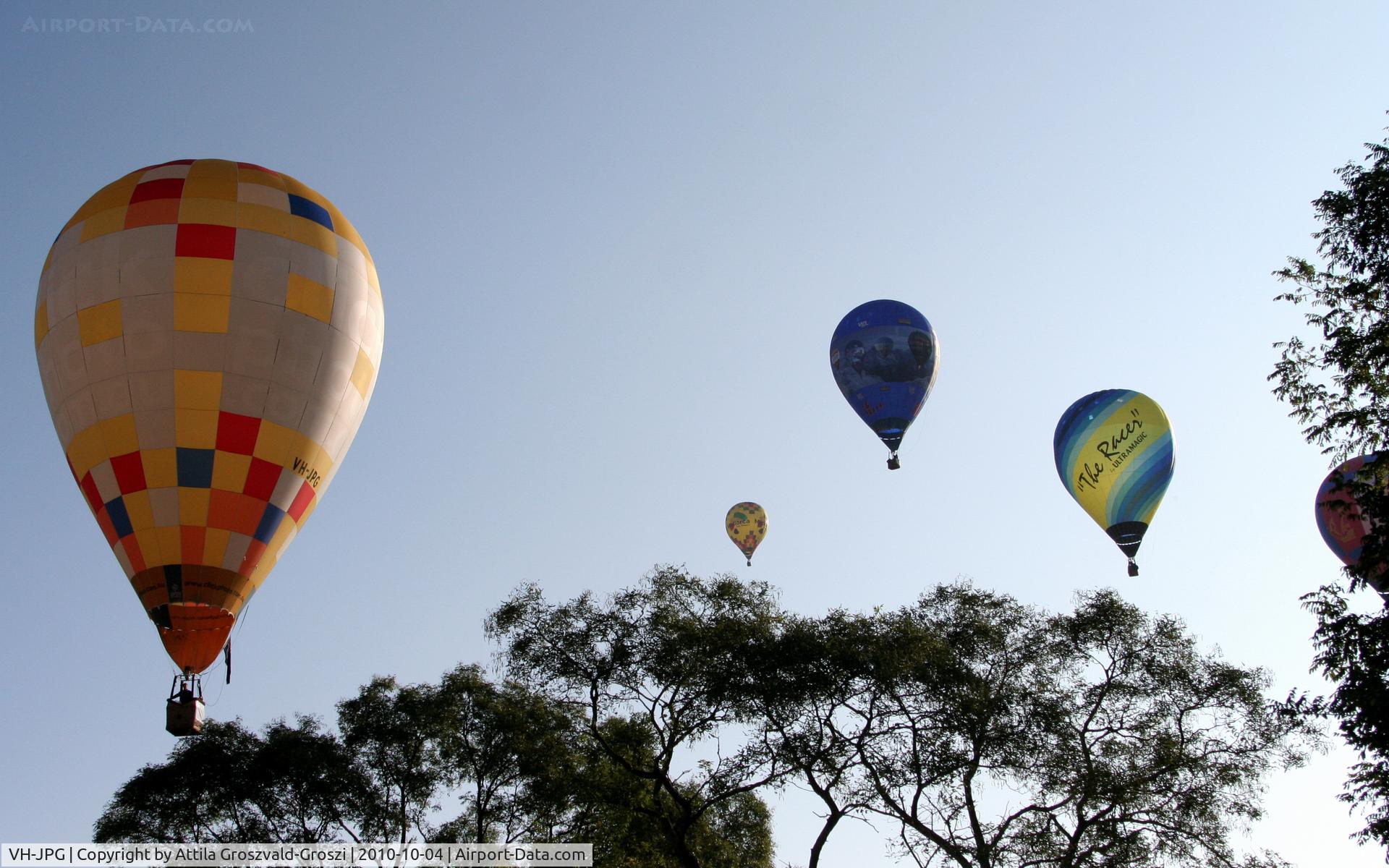 VH-JPG, 2004 Kavanagh Balloons EX-65 C/N EX65-303, 19th World Hot Air Balloon Championship, Debrecen-Hungary